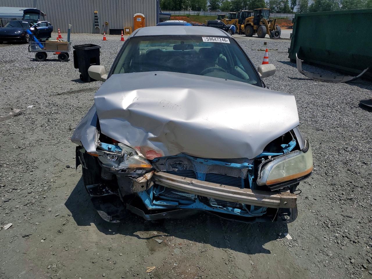 1998 Honda Accord Lx Silver vin: 1HGCG5649WA111327