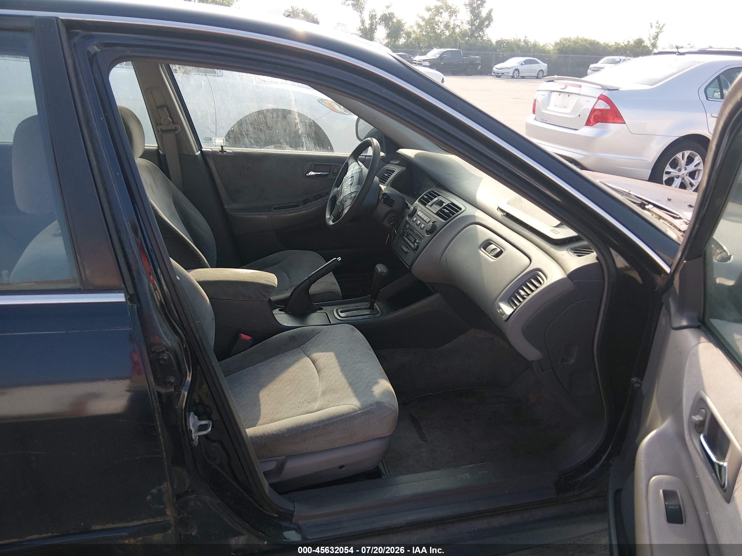 2002 Honda Accord Lx Black vin: 1HGCG564X2A068255