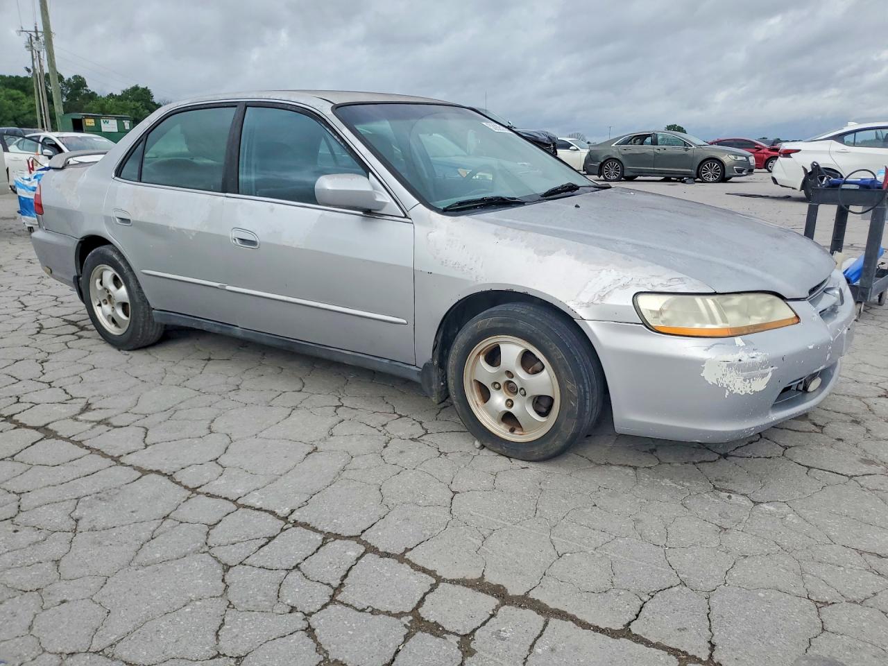 1998 Honda Accord Lx Gray vin: 1HGCG564XWA075695