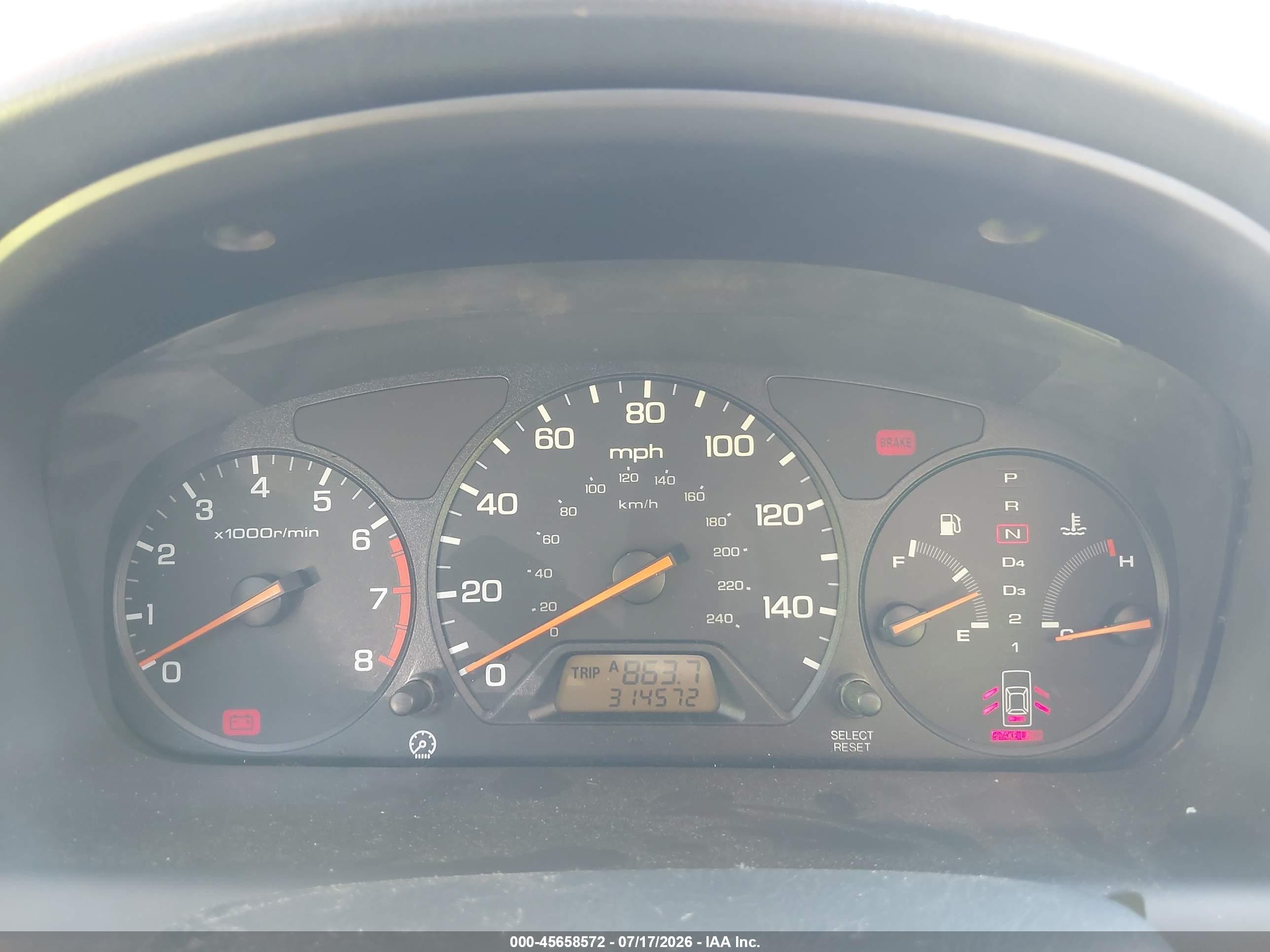 1998 Honda Accord Lx Silver vin: 1HGCG564XWA213820