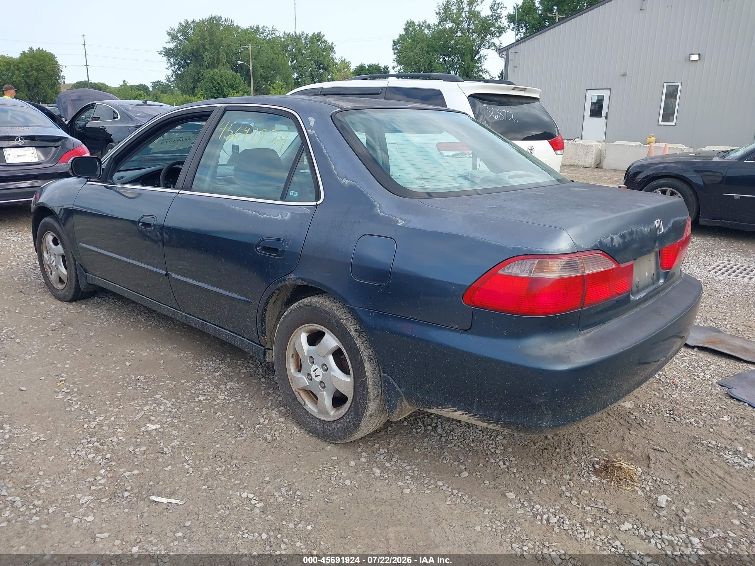 1998 Honda Accord Ex Dark Blue vin: 1HGCG5651WA008055