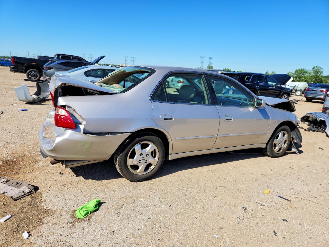 1998 Honda Accord Ex Серебряный vin: 1HGCG5651WA143441