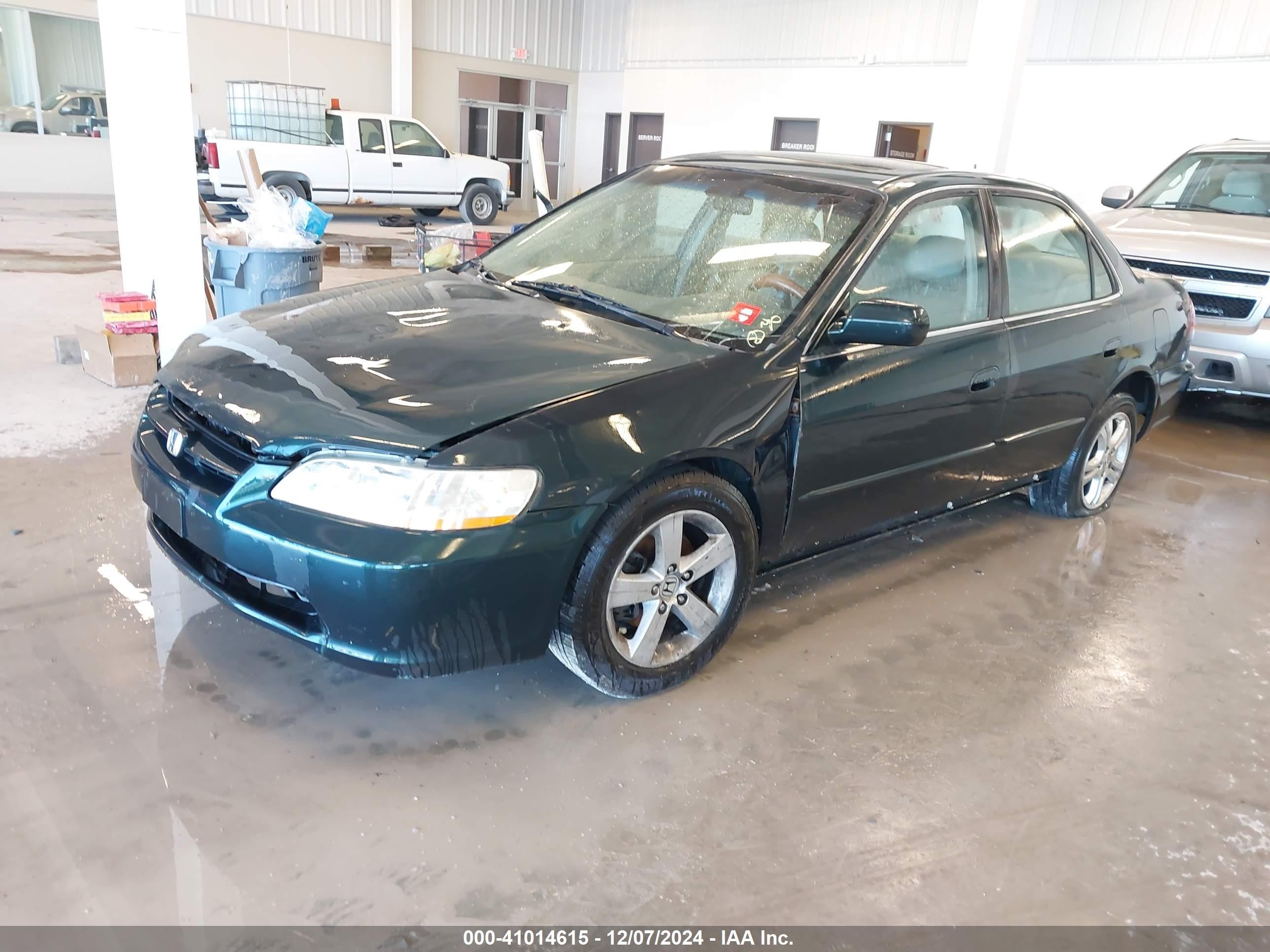 1998 Honda Accord Ex Green vin: 1HGCG5652WA050816