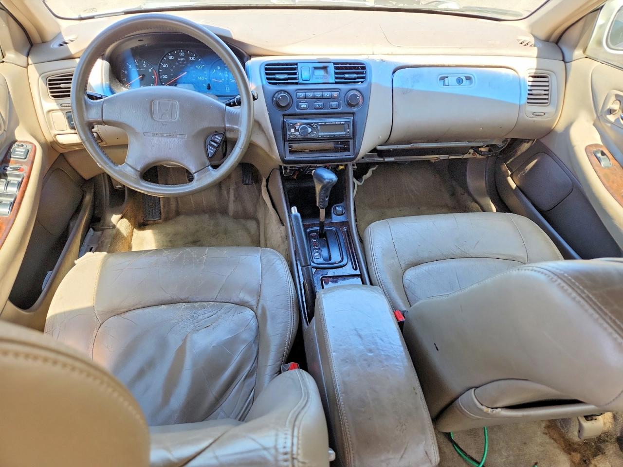 1998 Honda Accord Ex White vin: 1HGCG5652WA130486
