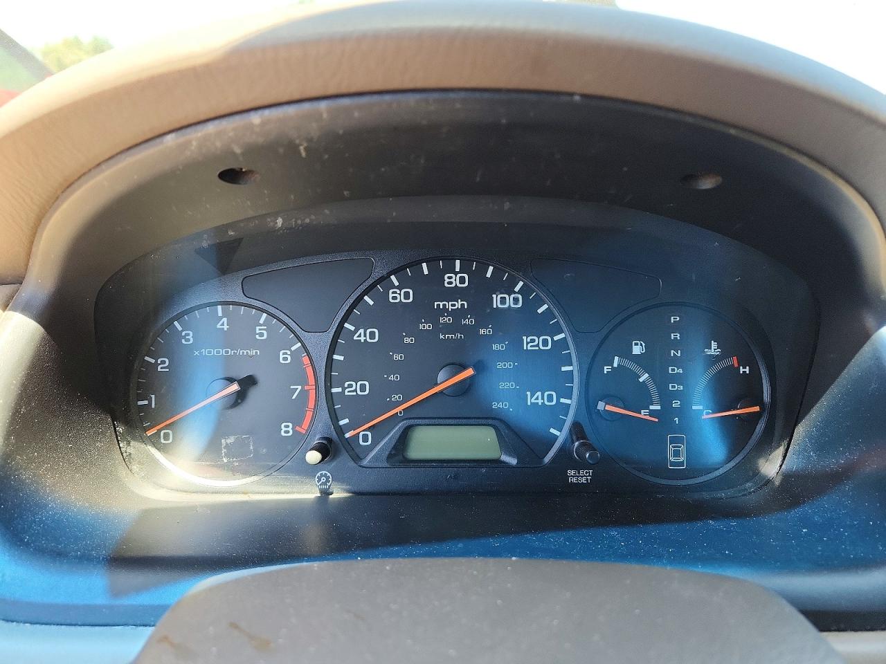 1998 Honda Accord Ex White vin: 1HGCG5652WA130486
