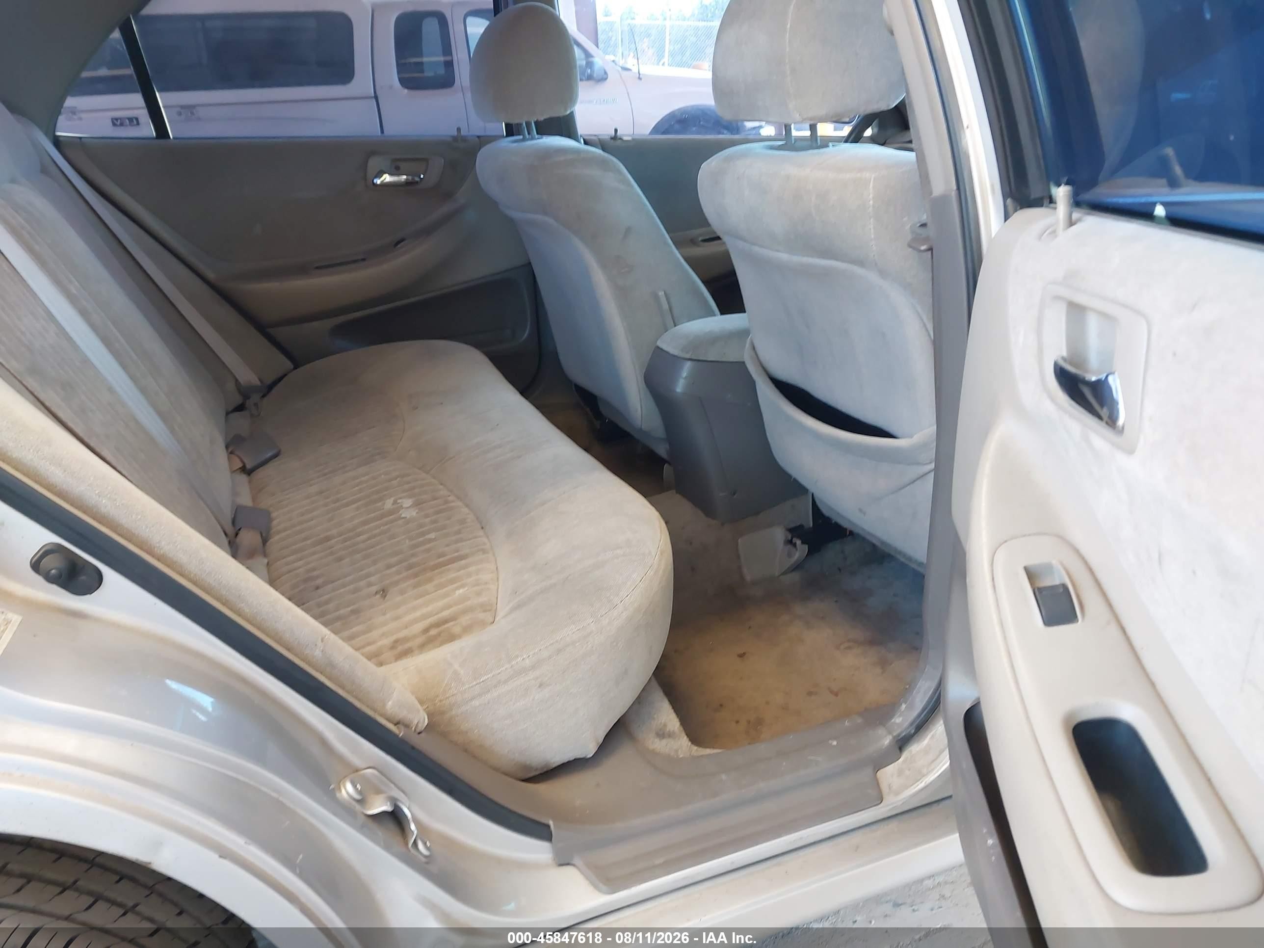 1998 Honda Accord Ex Silver vin: 1HGCG5652WA234489