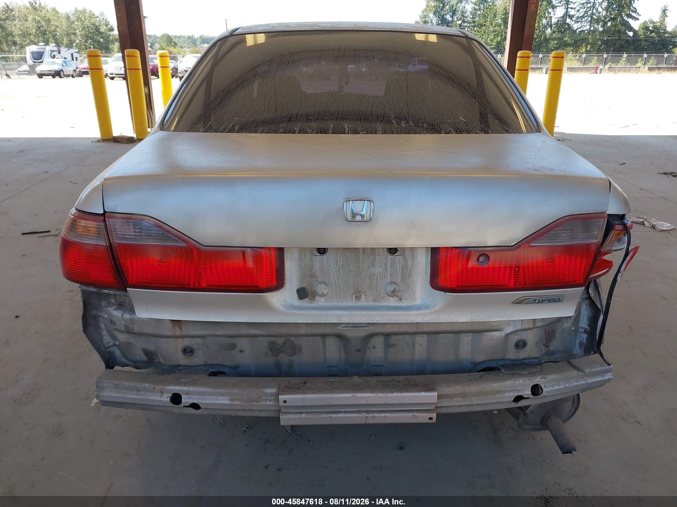 1998 Honda Accord Ex Silver vin: 1HGCG5652WA234489