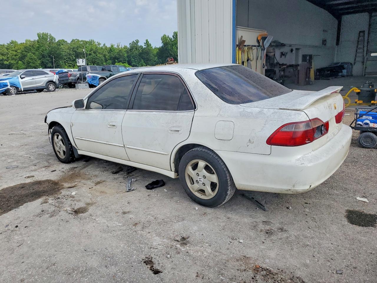 1998 Honda Accord Ex Белый vin: 1HGCG5652WA241278
