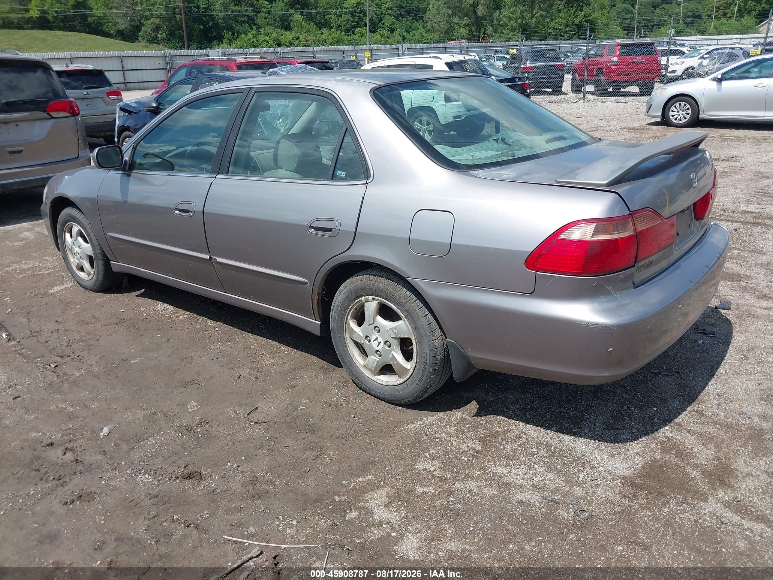 2000 Honda Accord 2.3 Ex Tan vin: 1HGCG5652YA049250