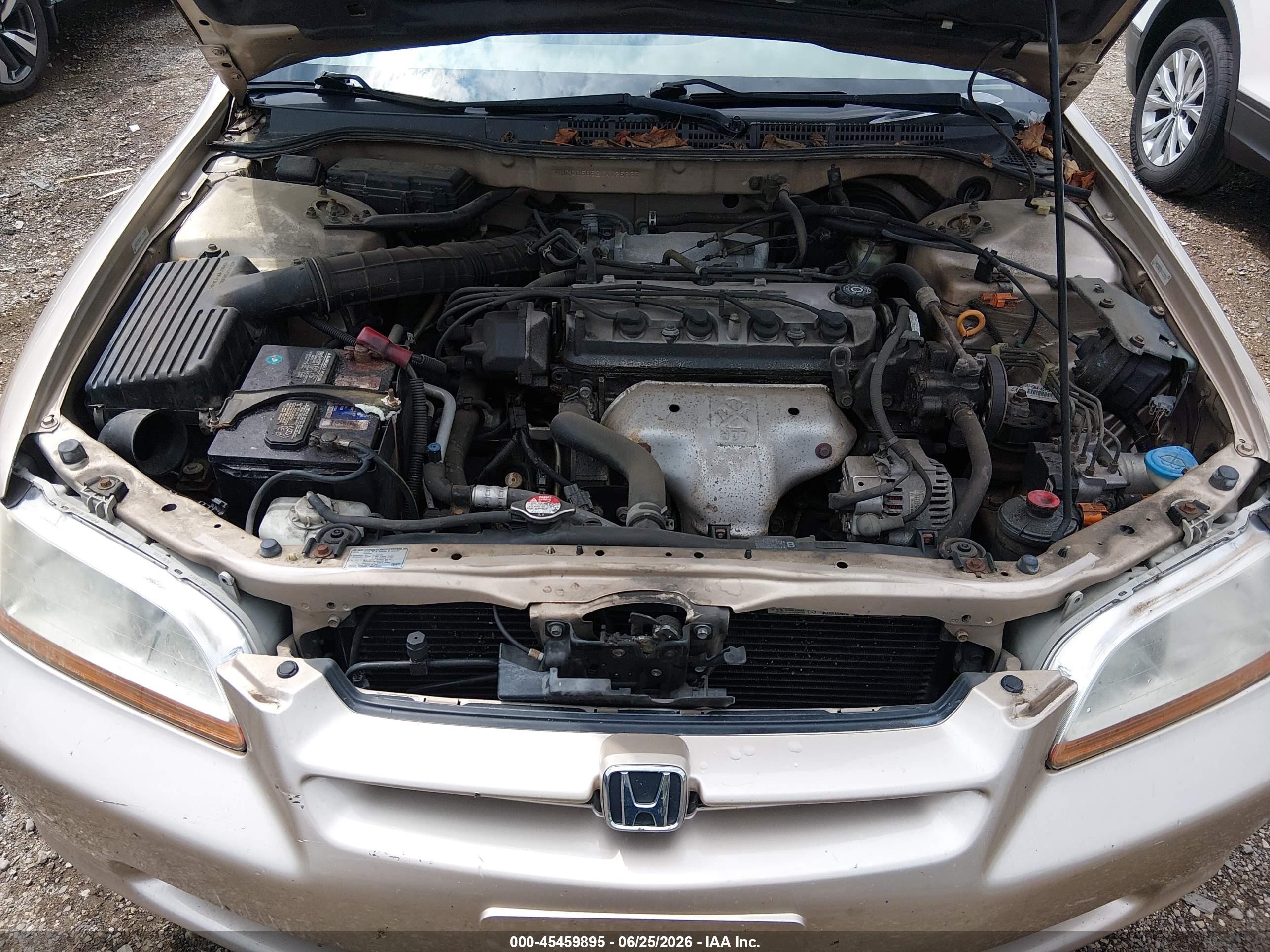 2000 Honda Accord 2.3 Ex Gold vin: 1HGCG5652YA125839