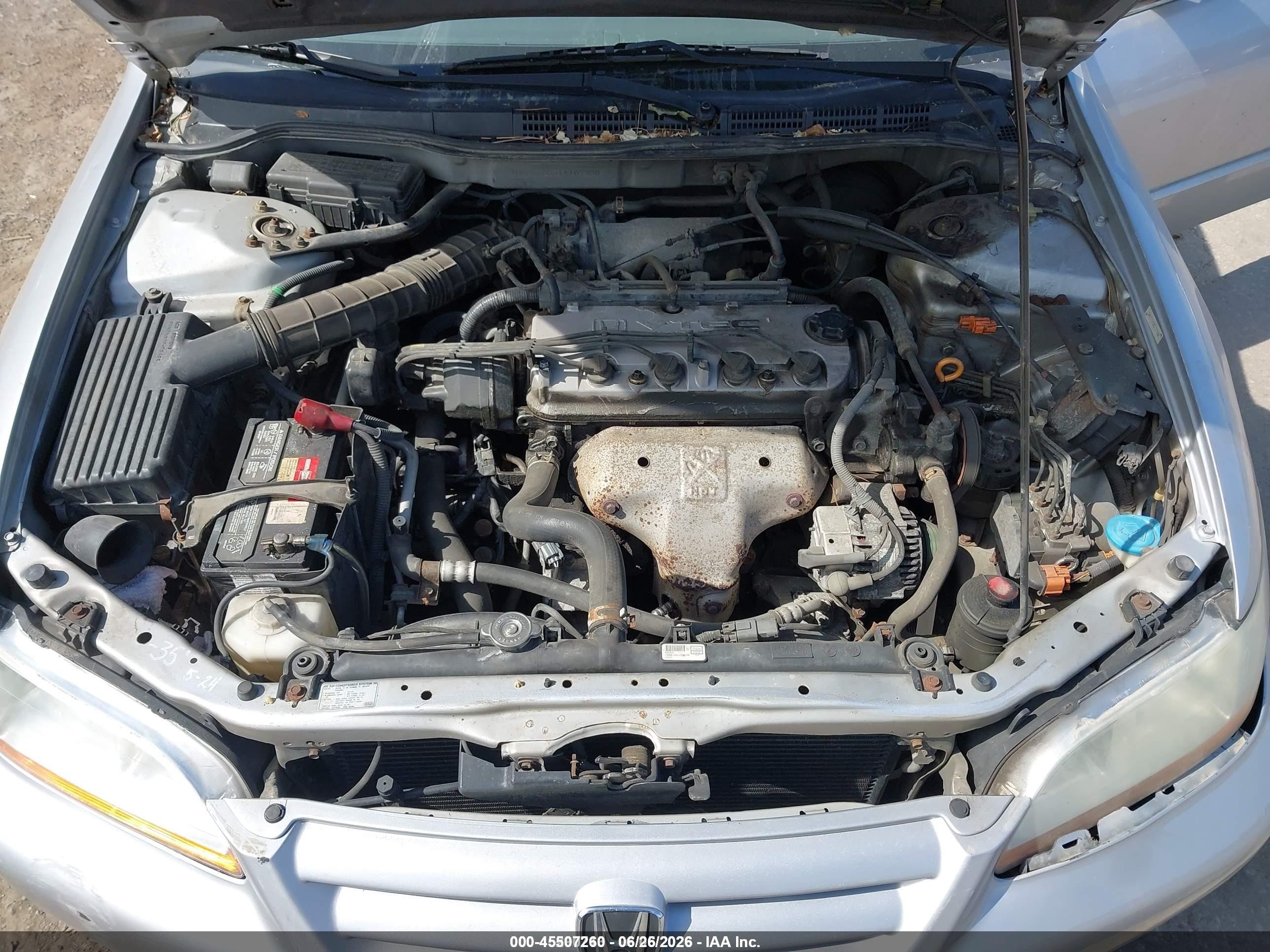 2001 Honda Accord 2.3 Lx Белый vin: 1HGCG56531A107808