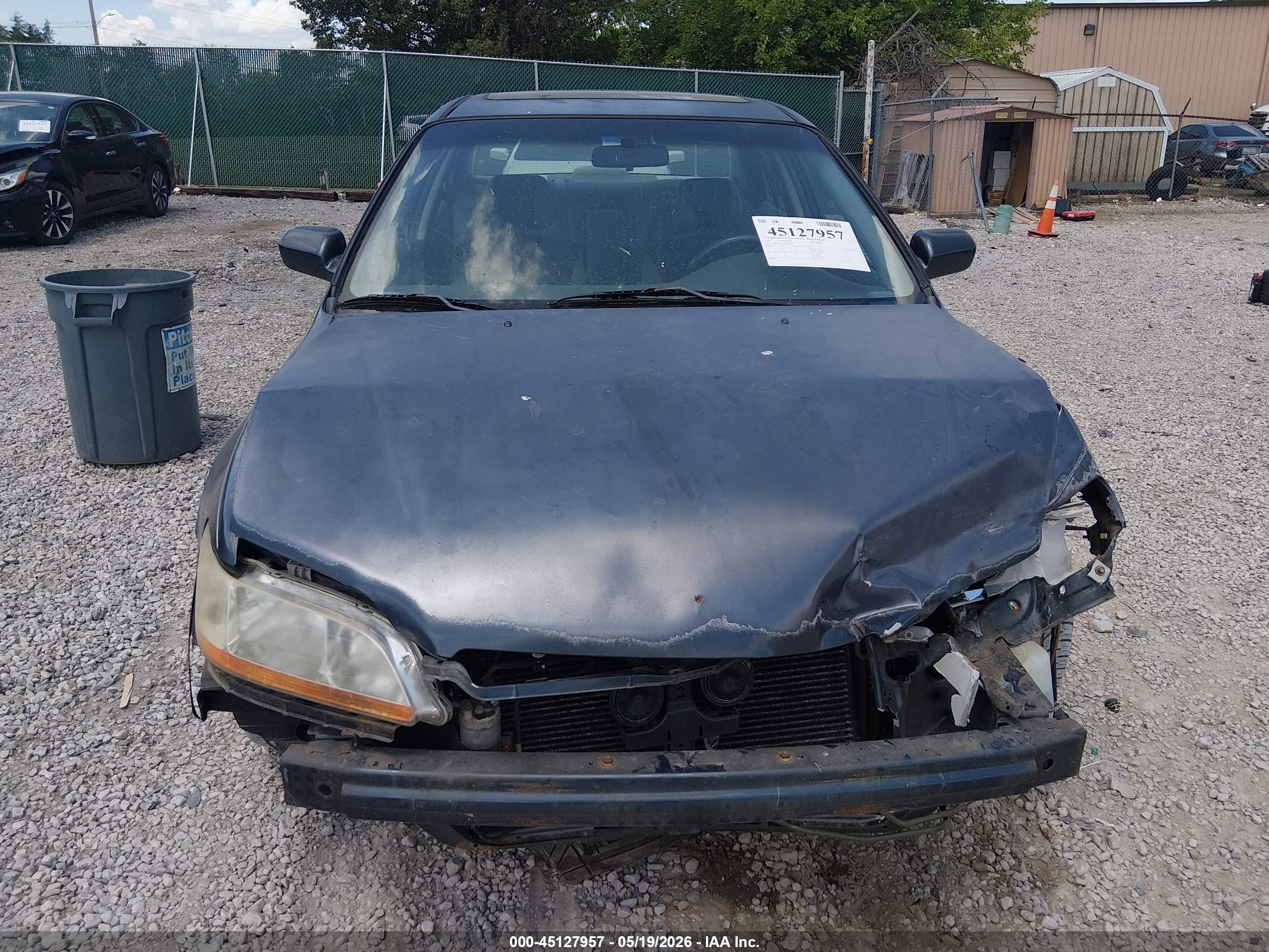 1998 Honda Accord Ex Silver vin: 1HGCG5653WA084943