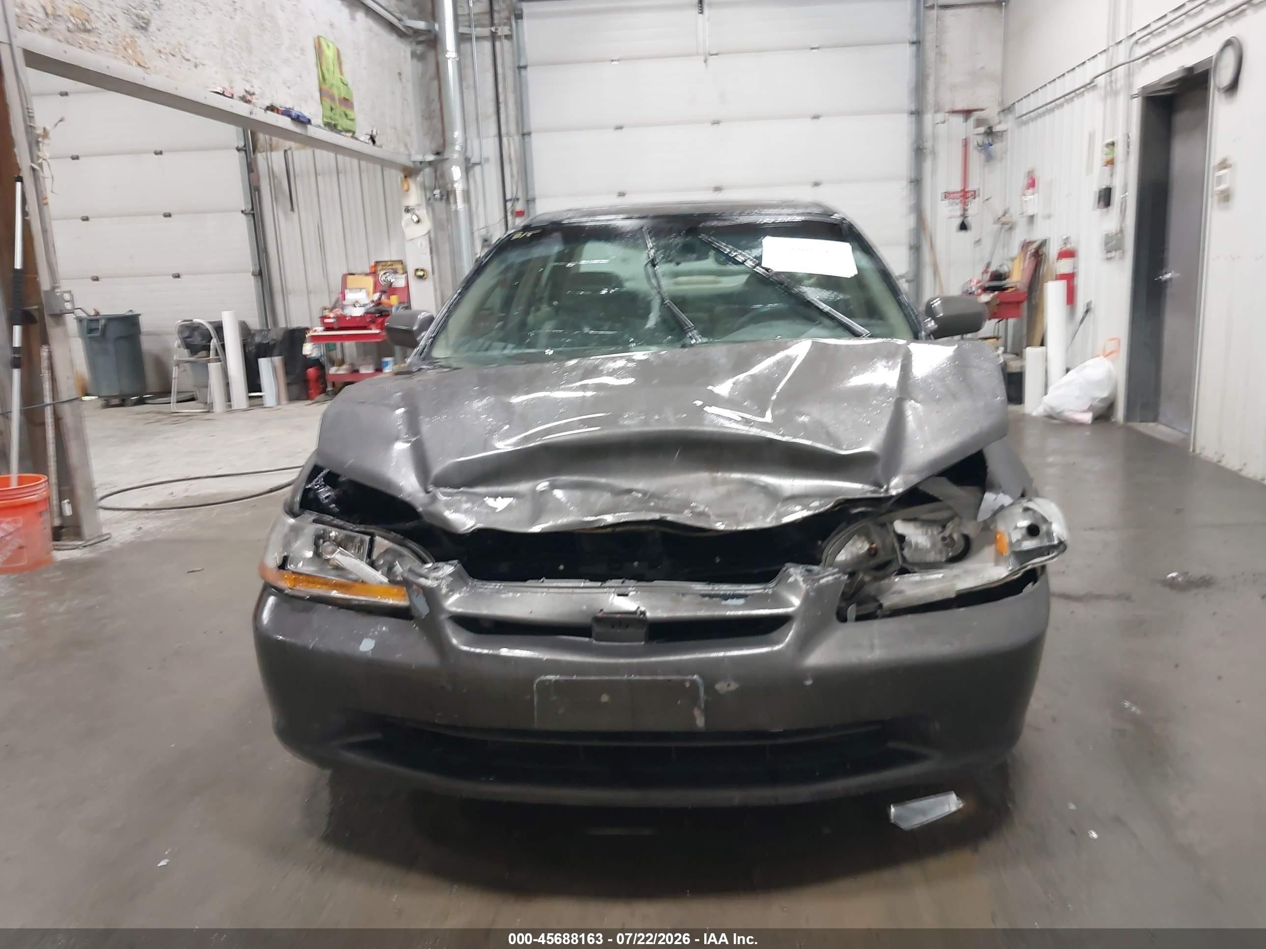 1998 Honda Accord Ex Brown vin: 1HGCG5653WA131369