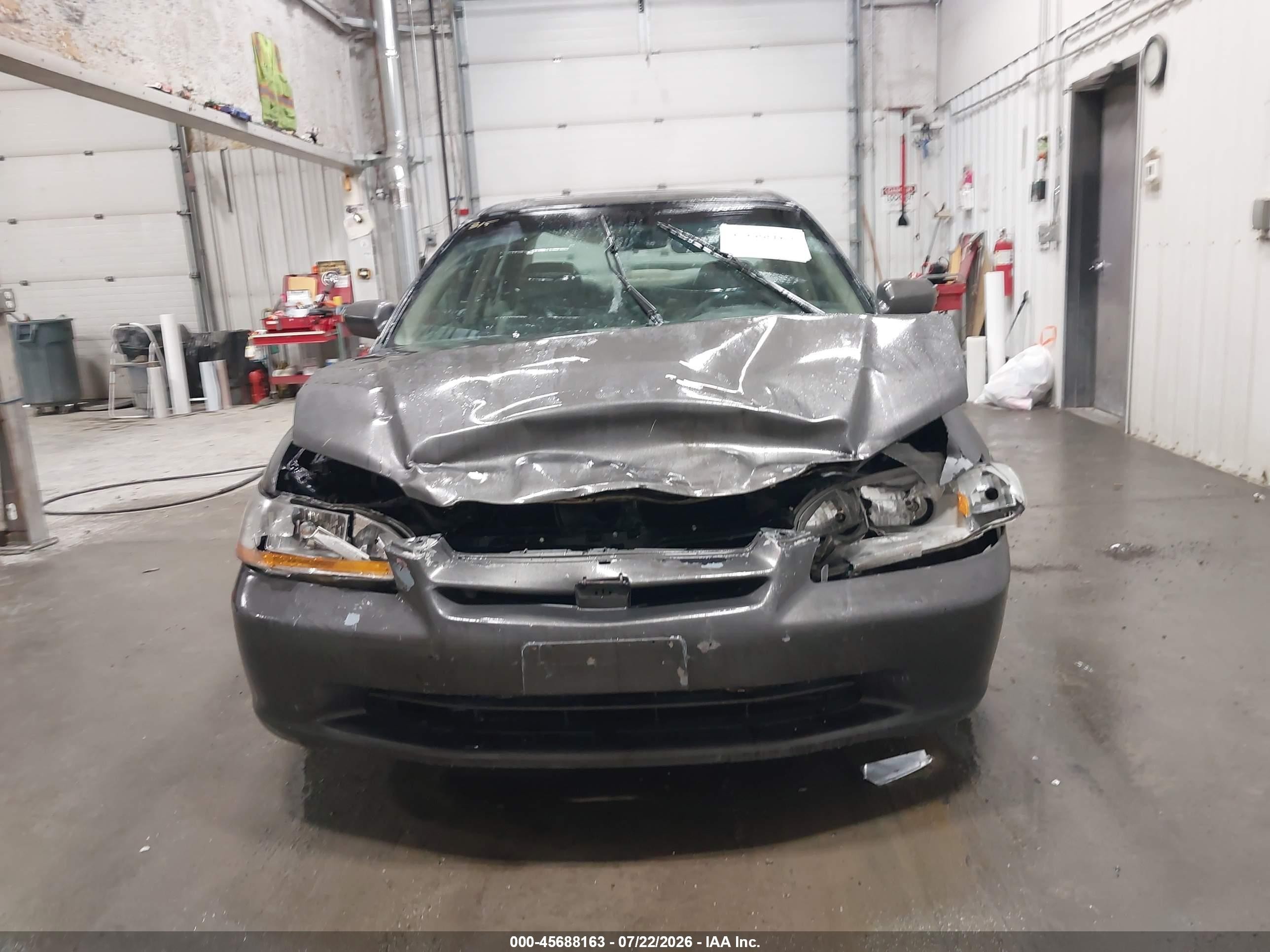 1998 Honda Accord Ex Brown vin: 1HGCG5653WA131369