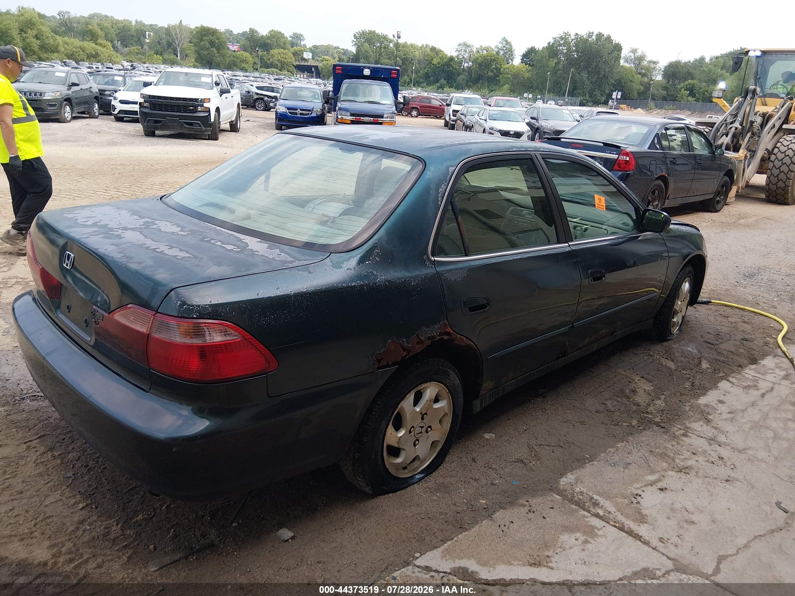 1998 Honda Accord Ex Green vin: 1HGCG5653WA187585