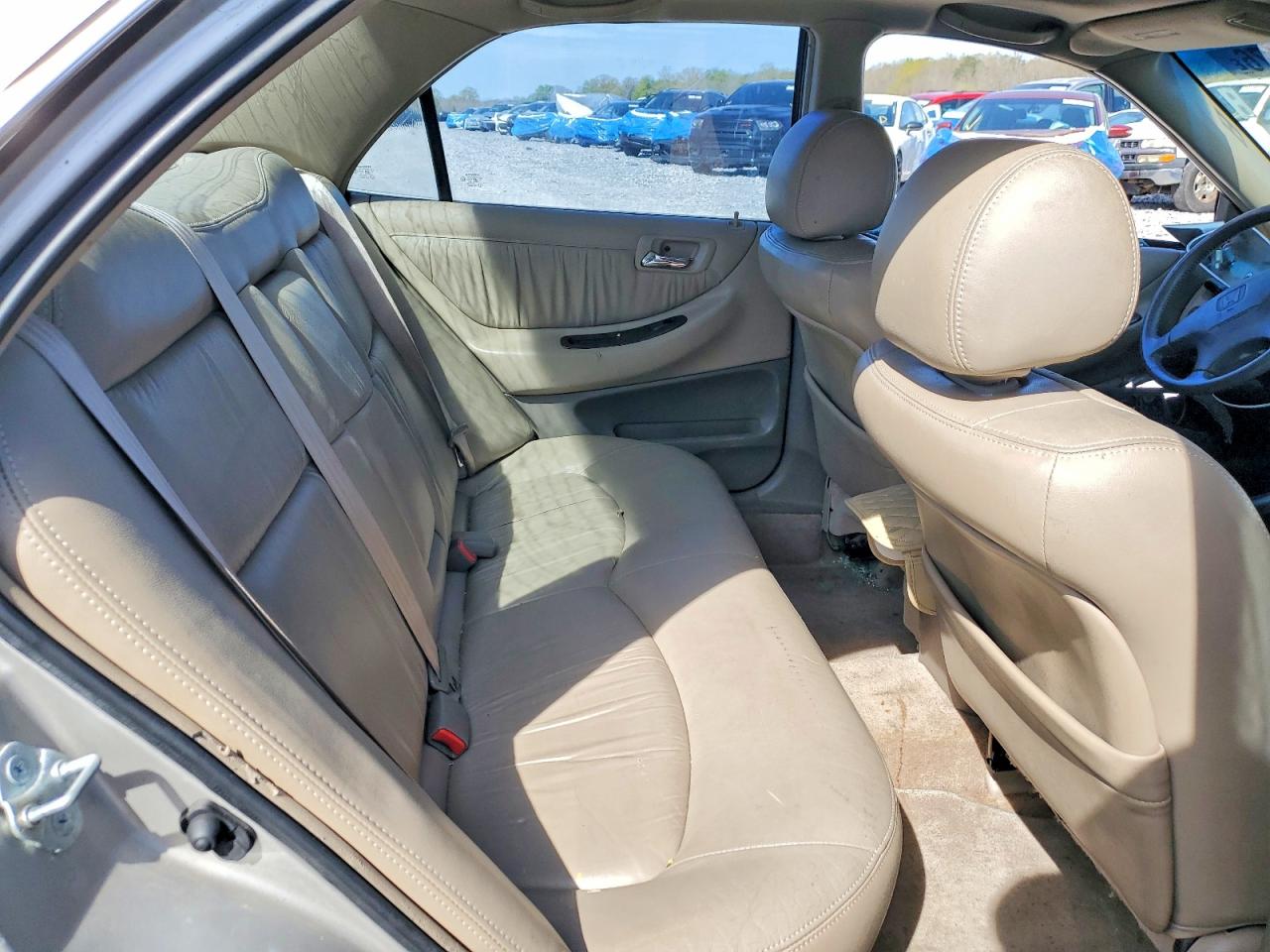 1998 Honda Accord Ex Cream vin: 1HGCG5653WA264908