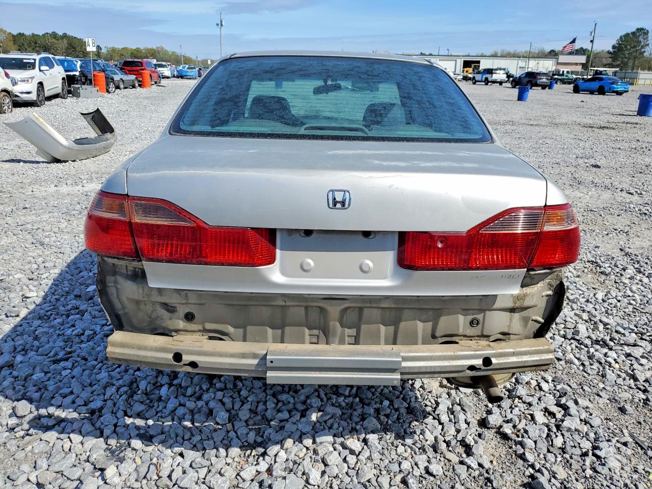1998 Honda Accord Ex Cream vin: 1HGCG5653WA264908