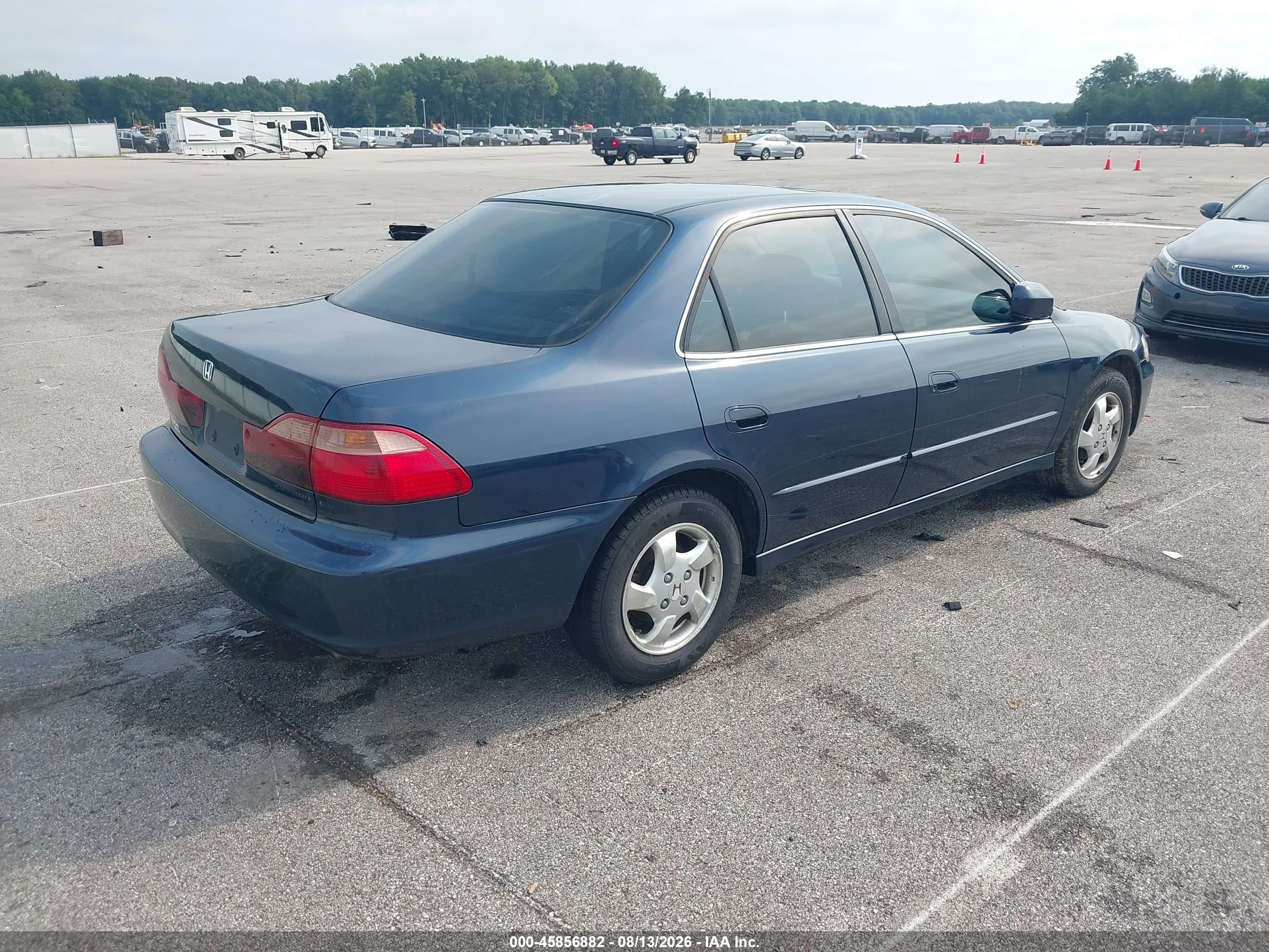 2000 Honda Accord 2.3 Ex Blue vin: 1HGCG5653YA089627