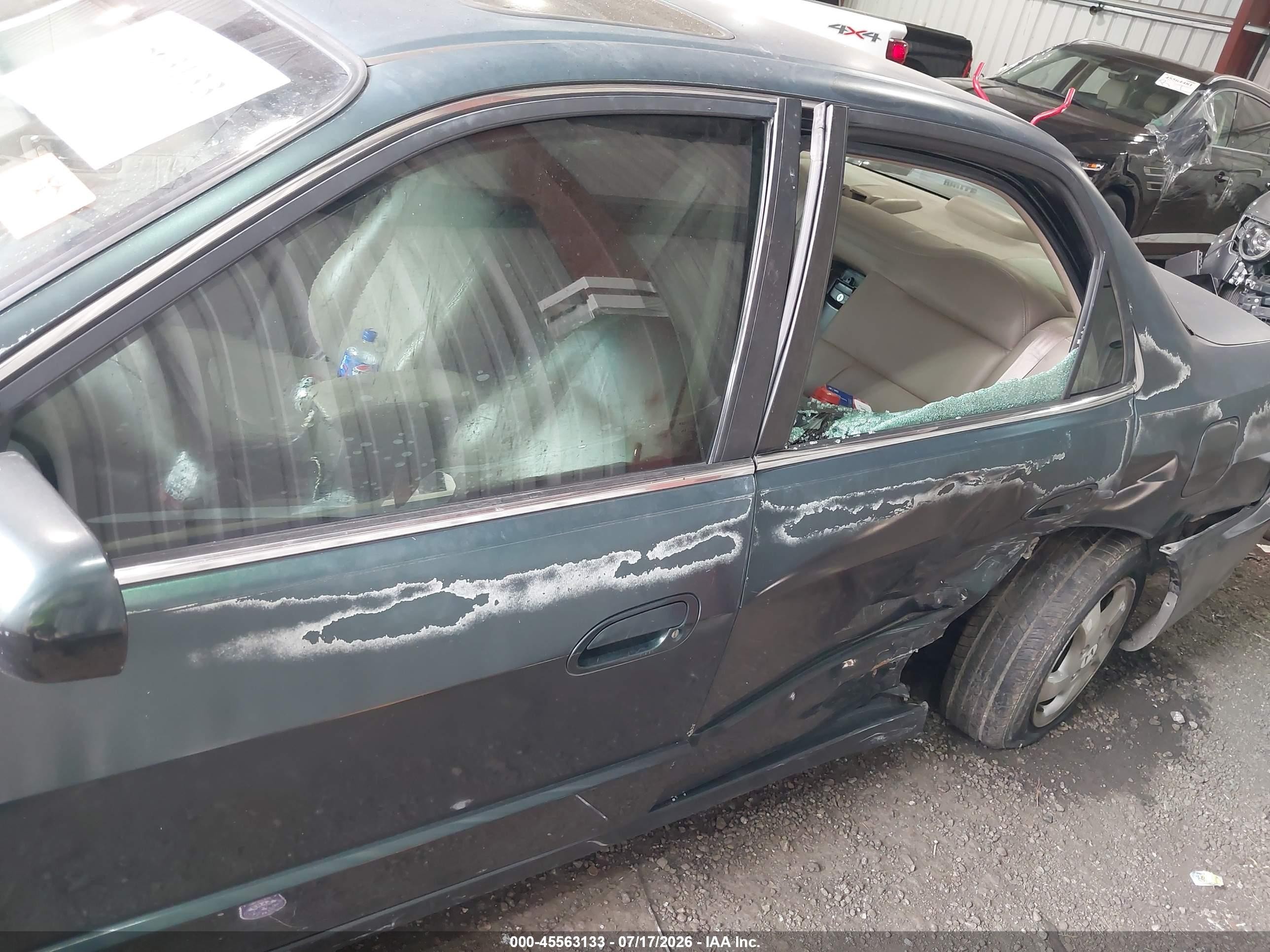1998 Honda Accord Ex Green vin: 1HGCG5655WA186681