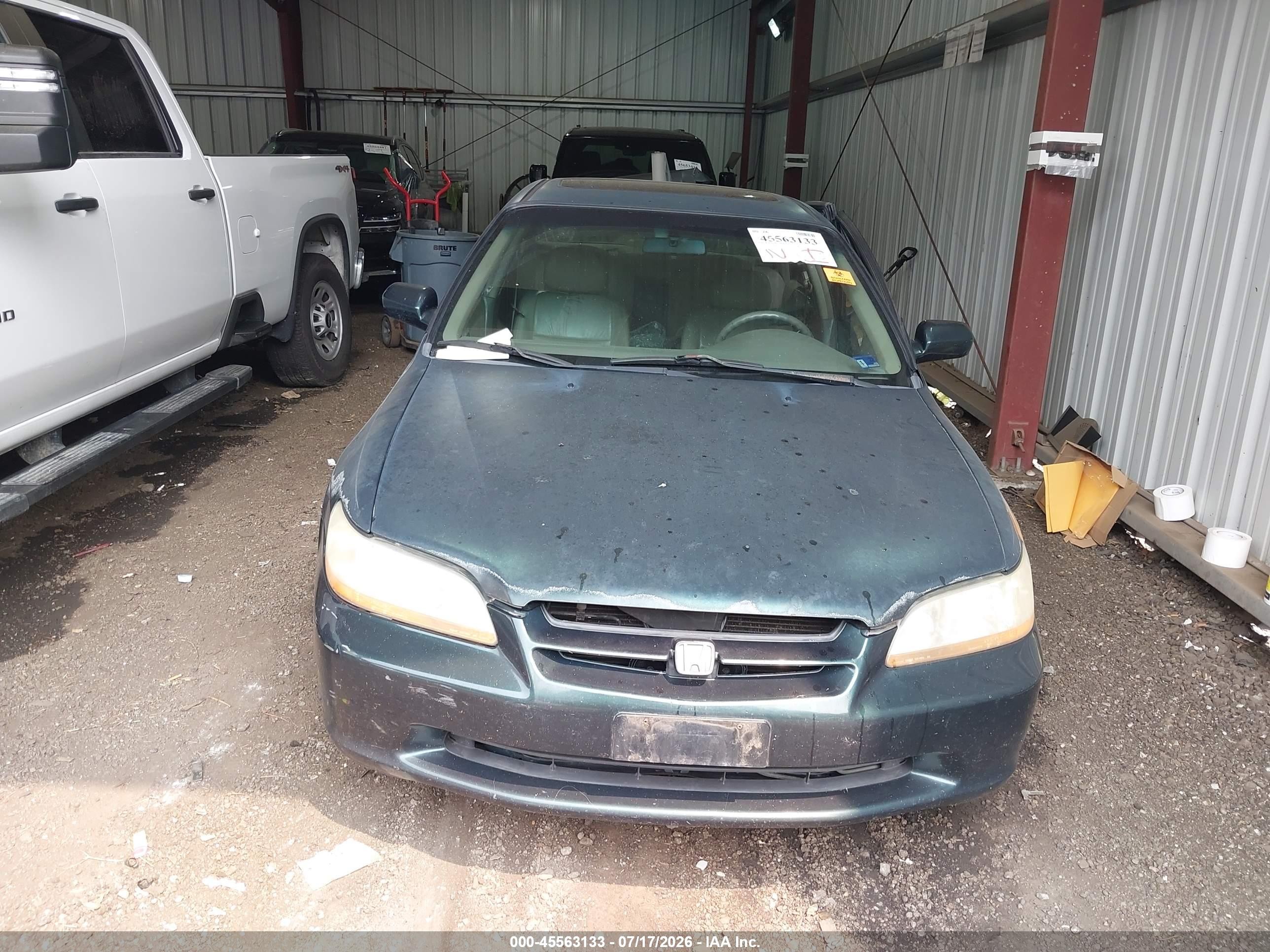 1998 Honda Accord Ex Green vin: 1HGCG5655WA186681