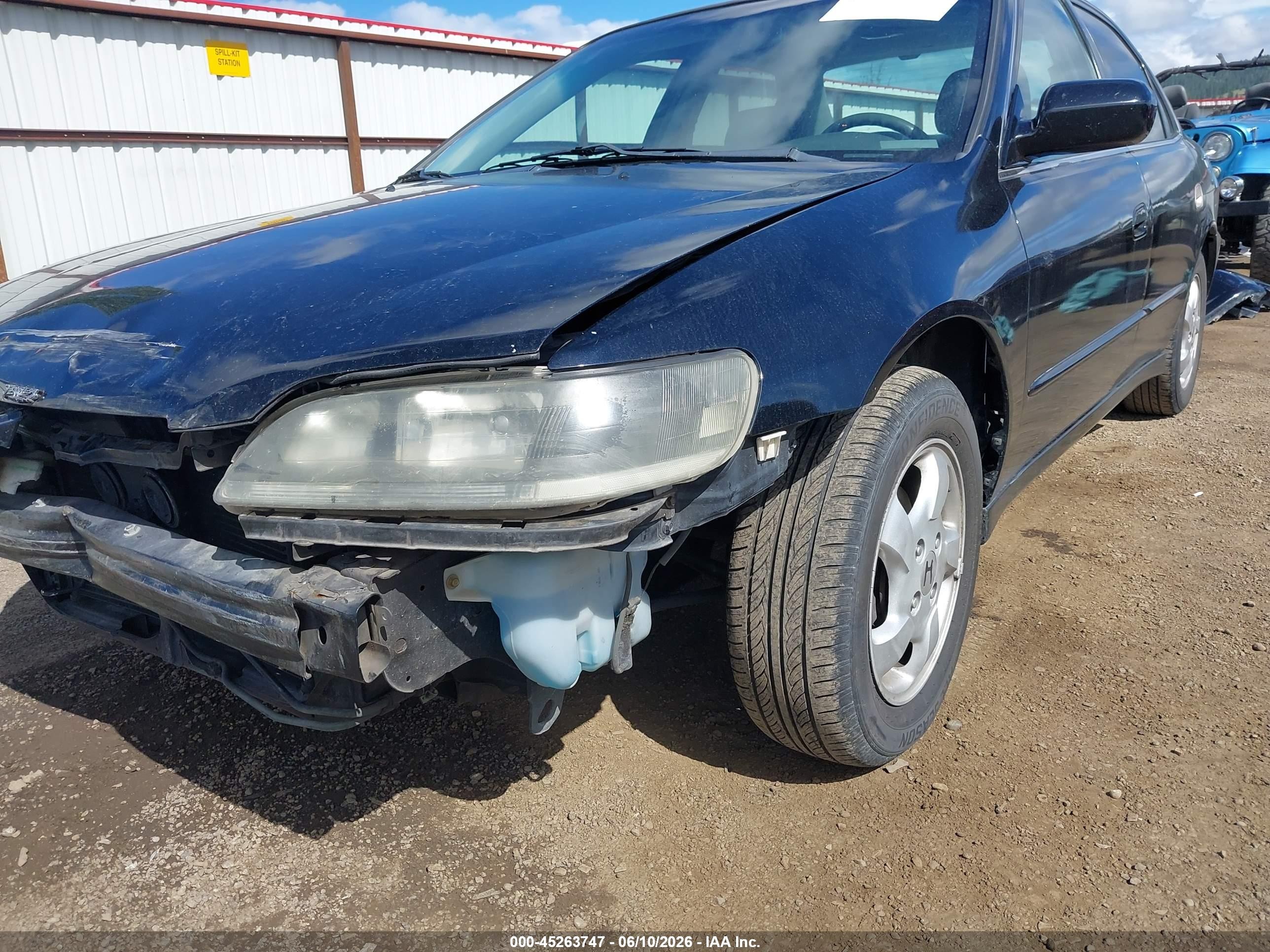 1998 Honda Accord Ex Black vin: 1HGCG5655WA265588