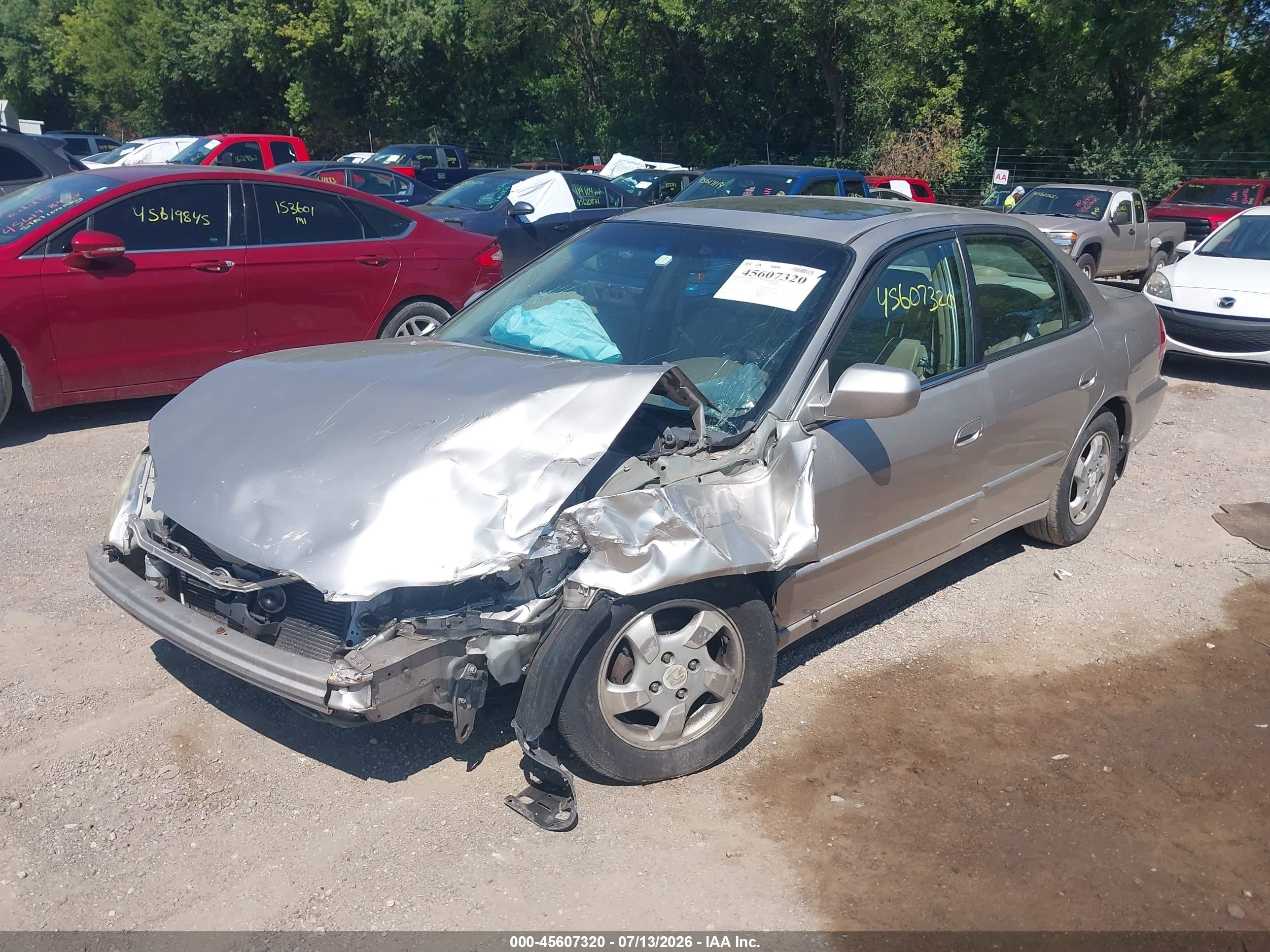 1999 Honda Accord Ex Silver vin: 1HGCG5656XA000471