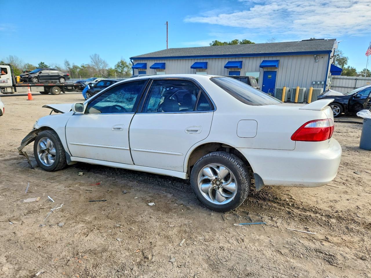 1998 Honda Accord Ex White vin: 1HGCG5657WA029945