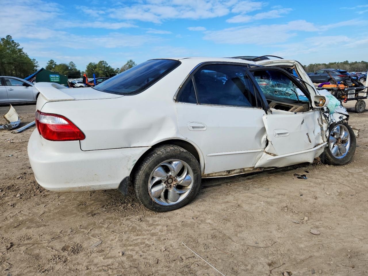 1998 Honda Accord Ex White vin: 1HGCG5657WA029945