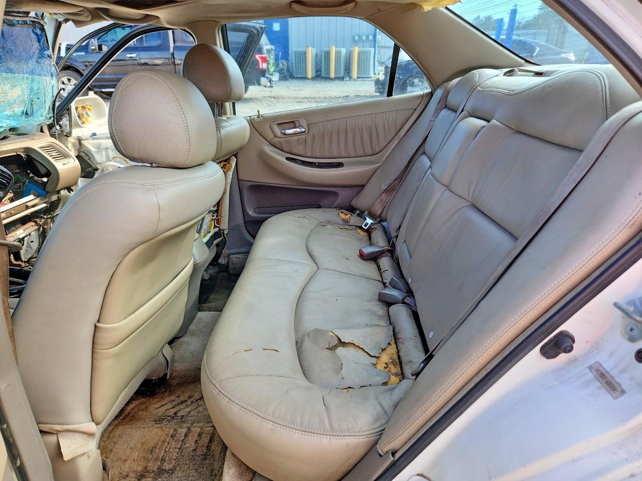 1998 Honda Accord Ex White vin: 1HGCG5657WA029945