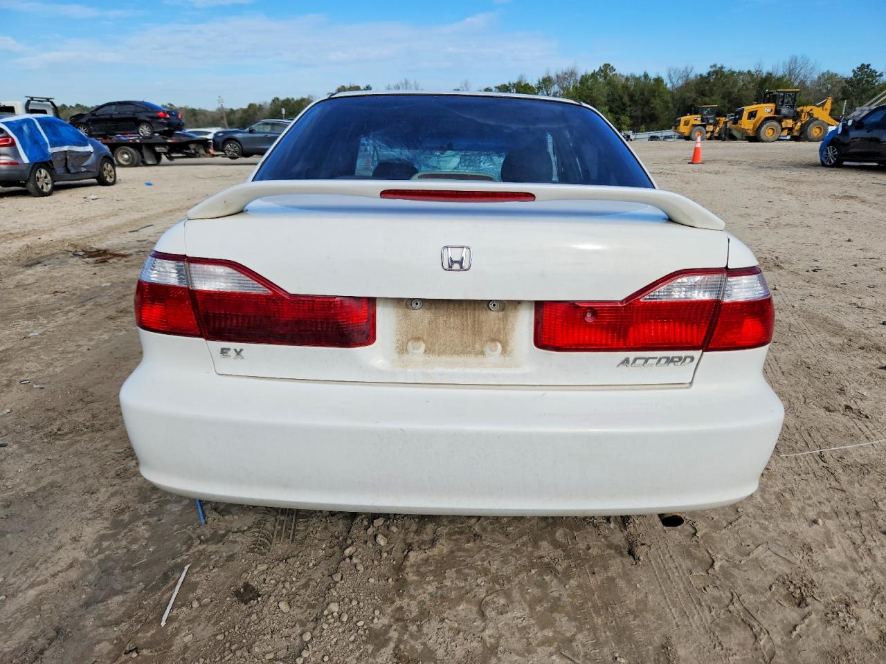 1998 Honda Accord Ex White vin: 1HGCG5657WA029945