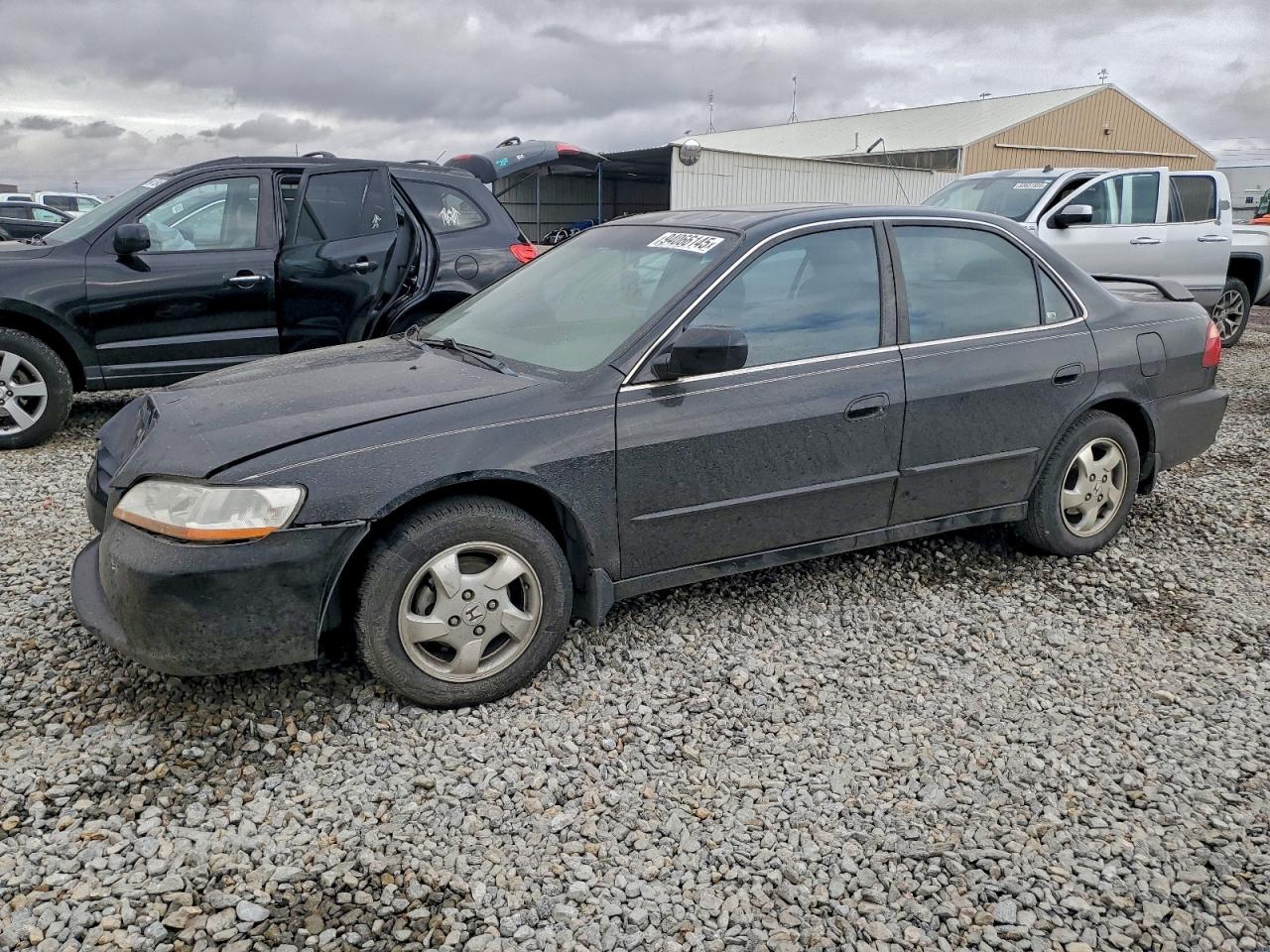 1HGCG5657XA065880