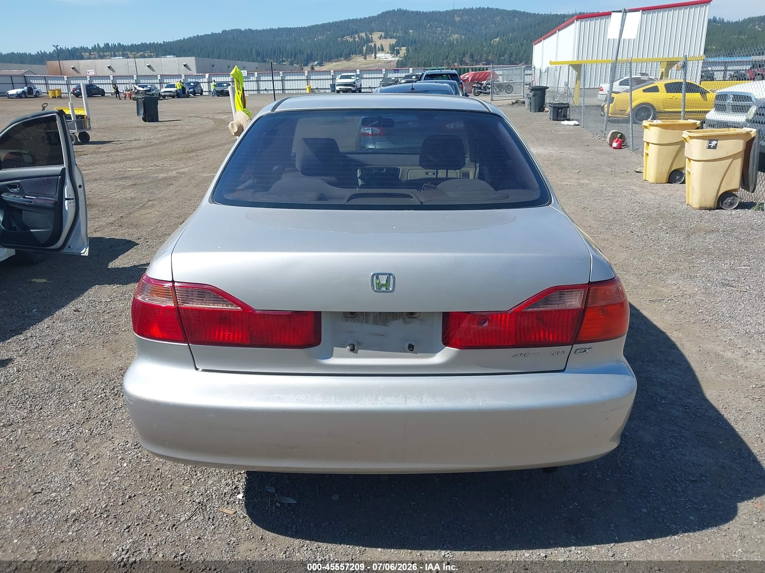 1999 Honda Accord Ex Серебряный vin: 1HGCG5658XA003291