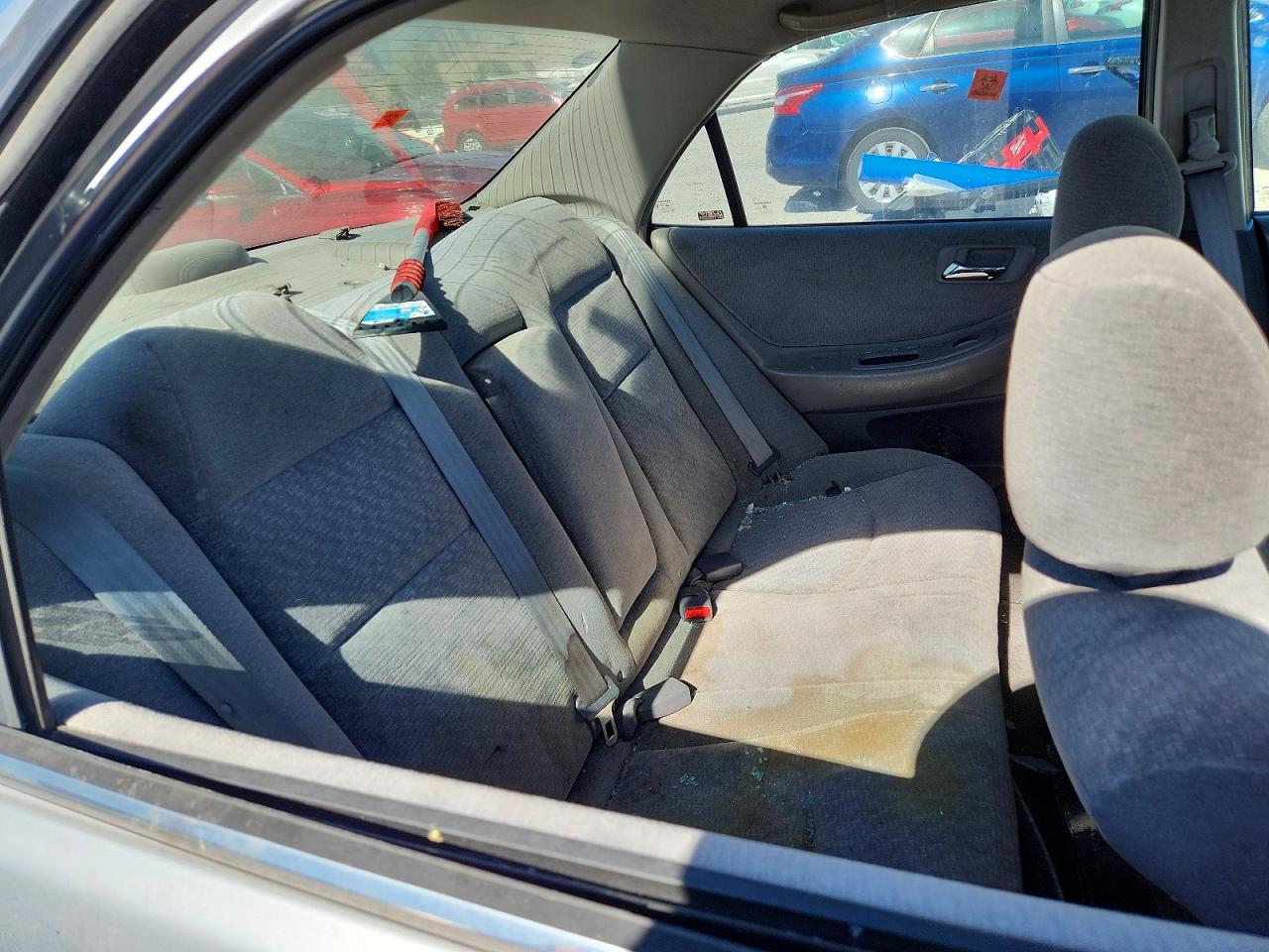 2001 Honda Accord Lx Silver vin: 1HGCG56591A114181