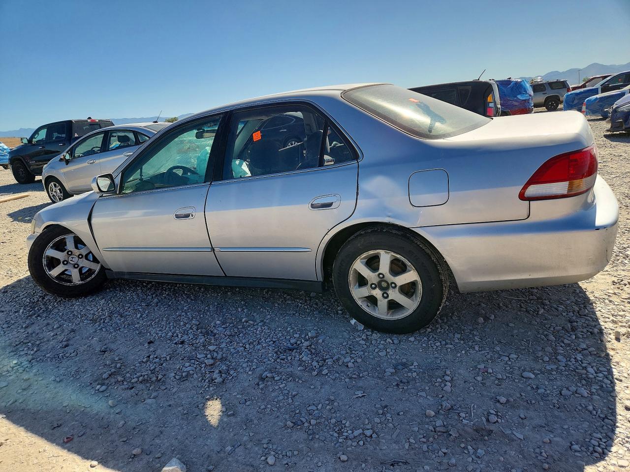 2001 Honda Accord Lx Silver vin: 1HGCG56591A114181