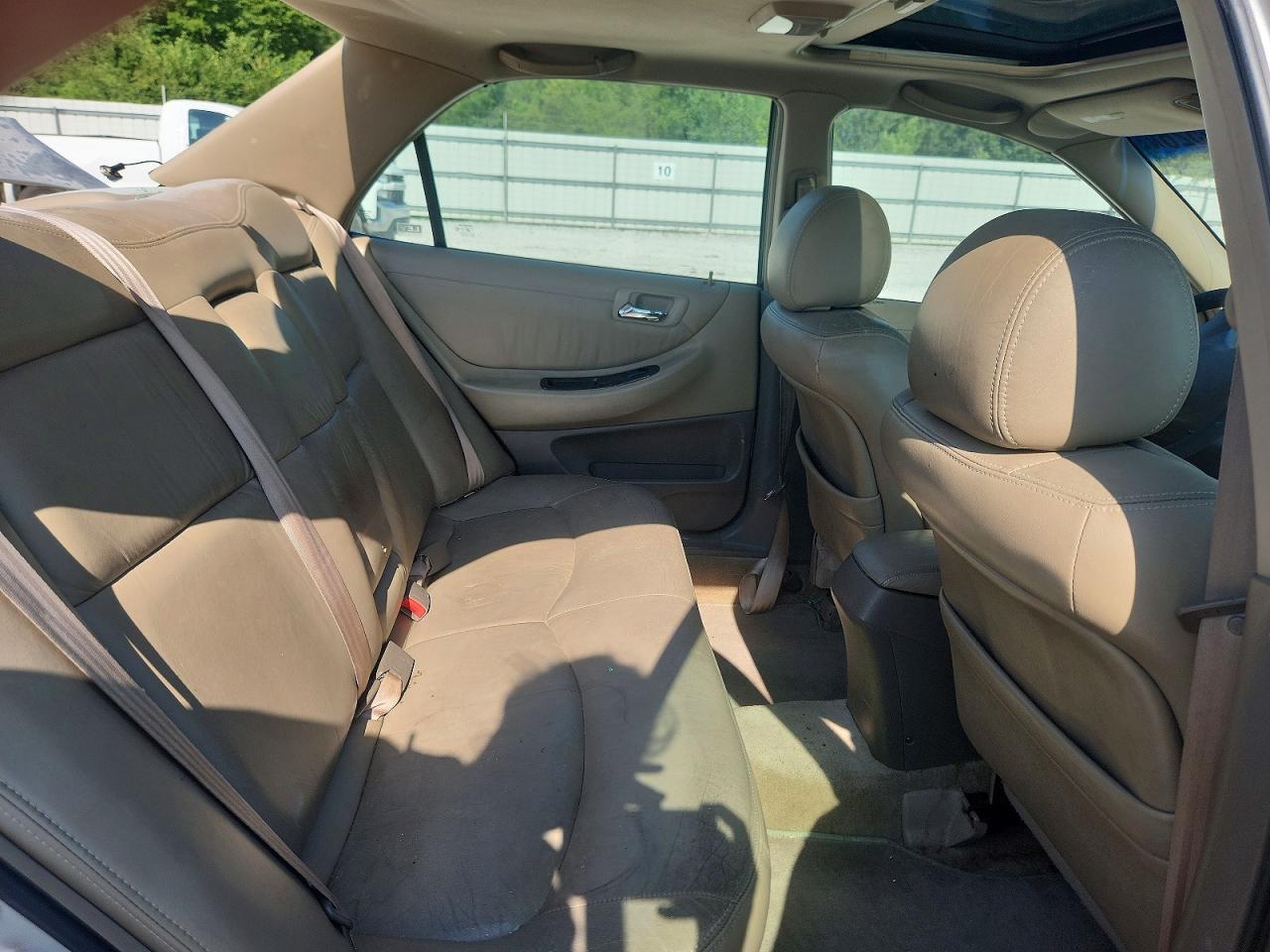 1998 Honda Accord Ex Silver vin: 1HGCG565XWA166376