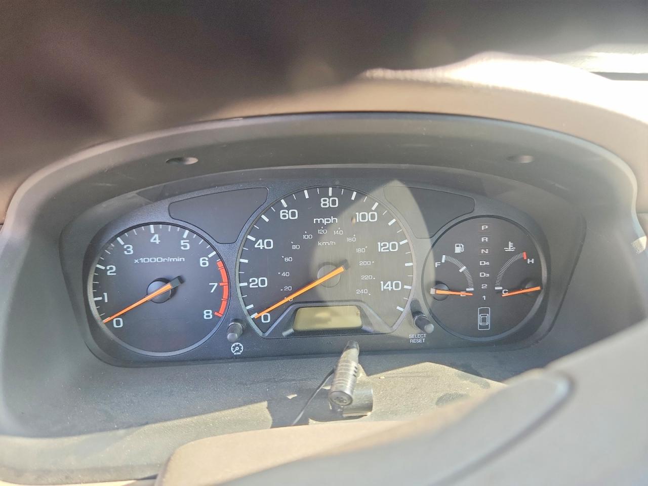 1998 Honda Accord Ex Silver vin: 1HGCG565XWA166376