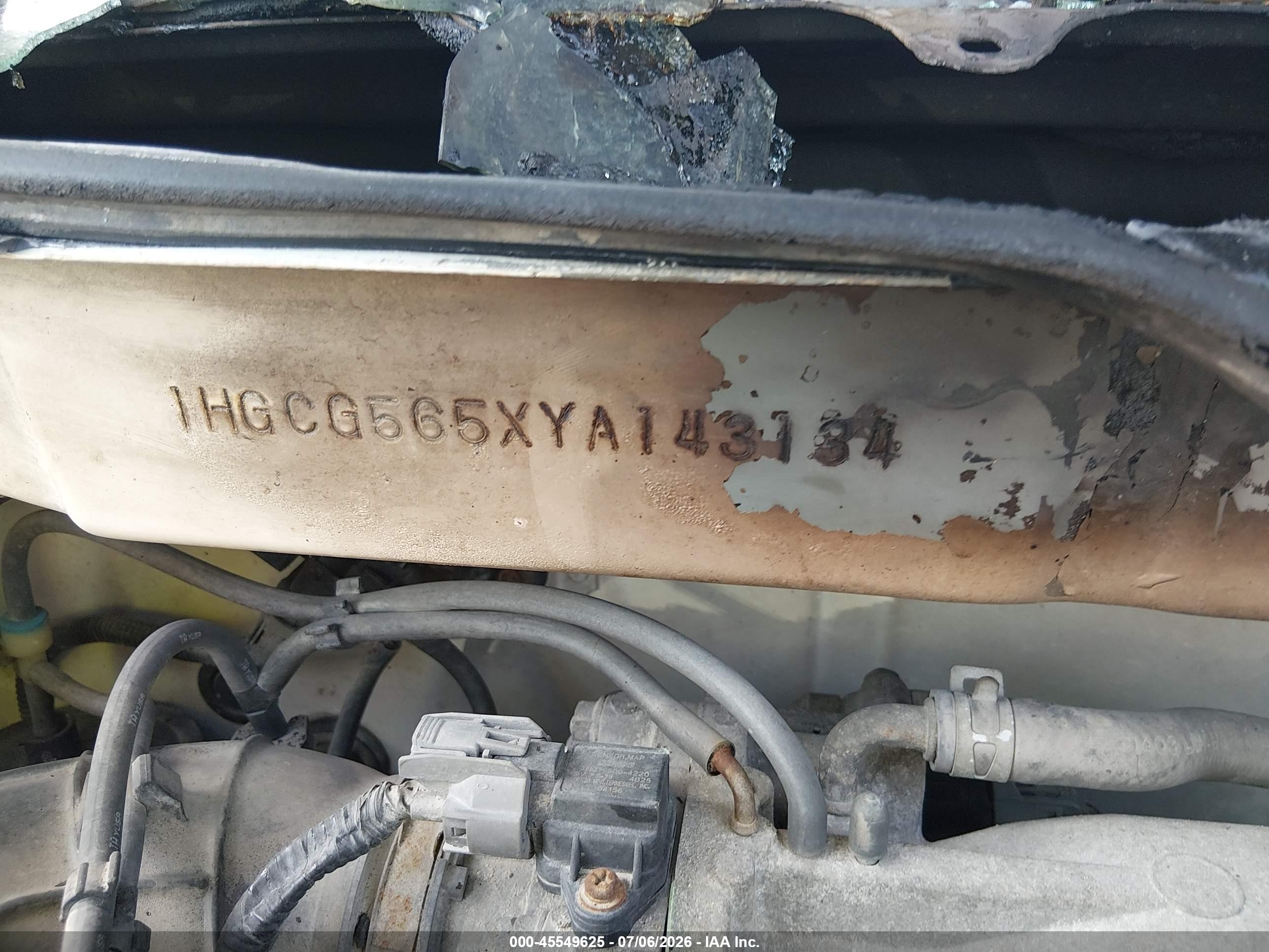 2000 Honda Accord 2.3 Ex White vin: 1HGCG565XYA143134