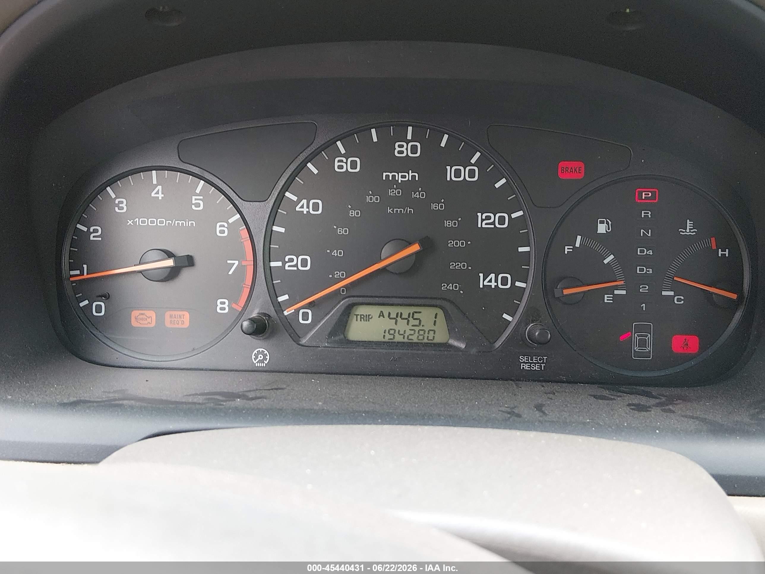2002 Honda Accord 2.3 Ex Белый vin: 1HGCG56602A083221