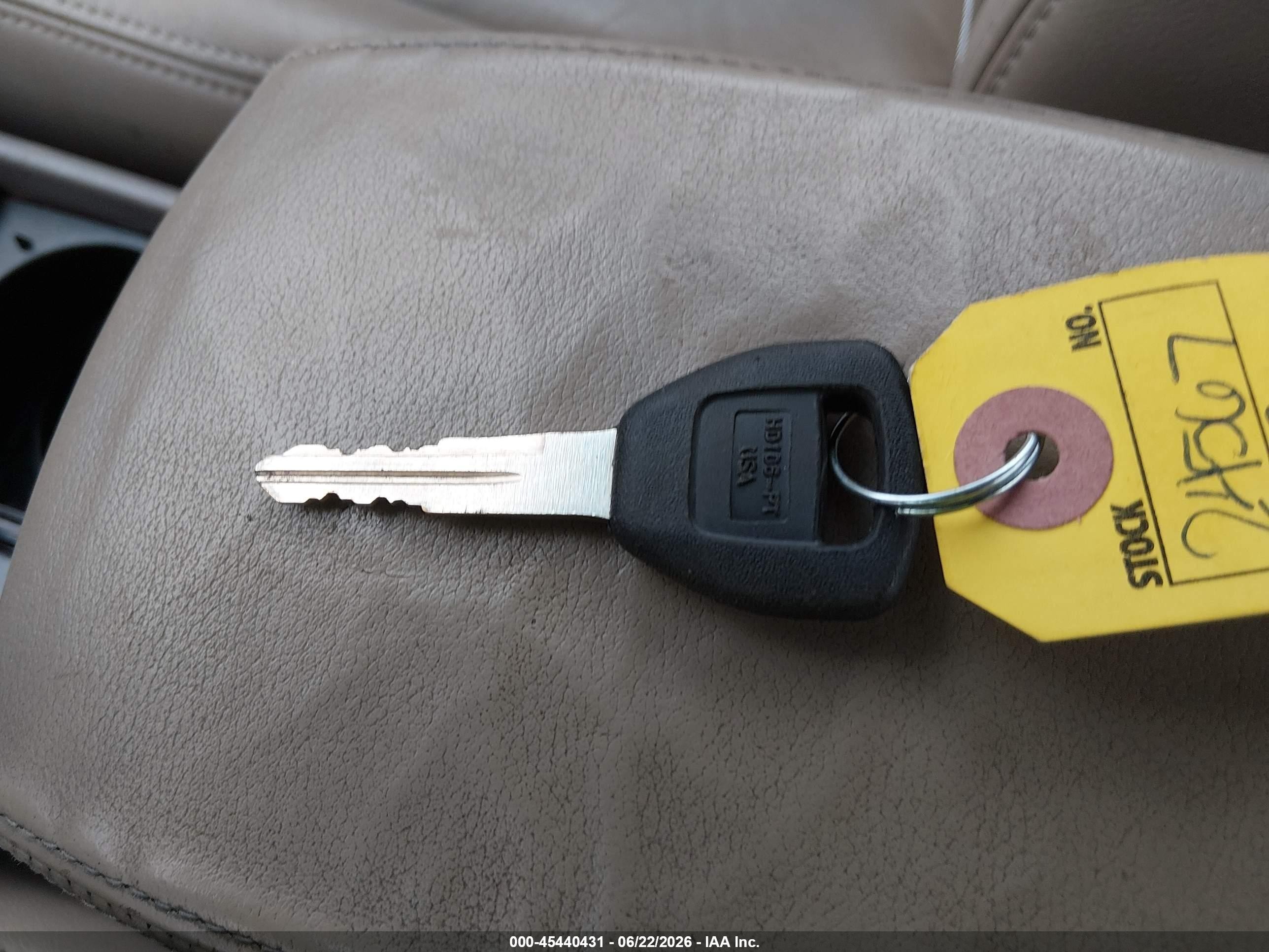 2002 Honda Accord 2.3 Ex Белый vin: 1HGCG56602A083221
