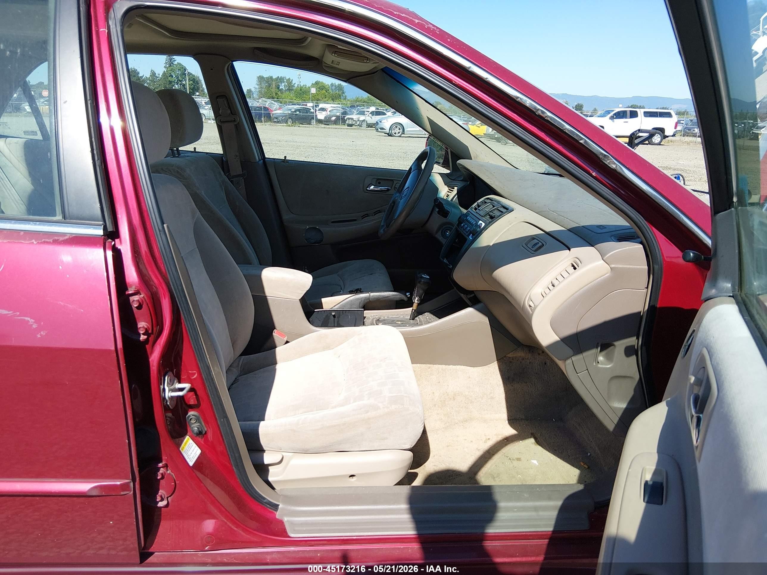 2001 Honda Accord 2.3 Ex Red vin: 1HGCG56631A003313