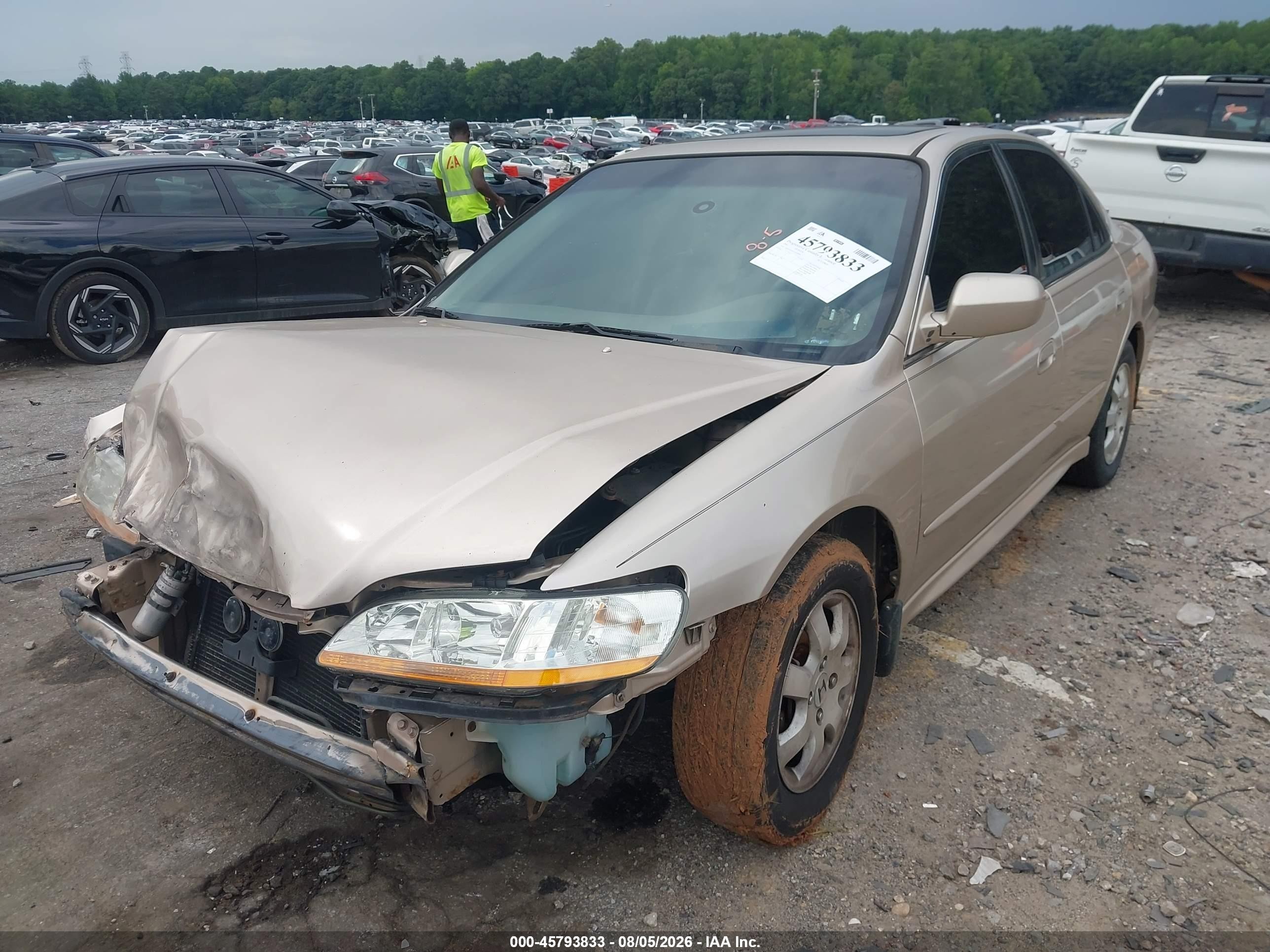 2001 Honda Accord 2.3 Ex Желто-коричневый vin: 1HGCG56631A038966