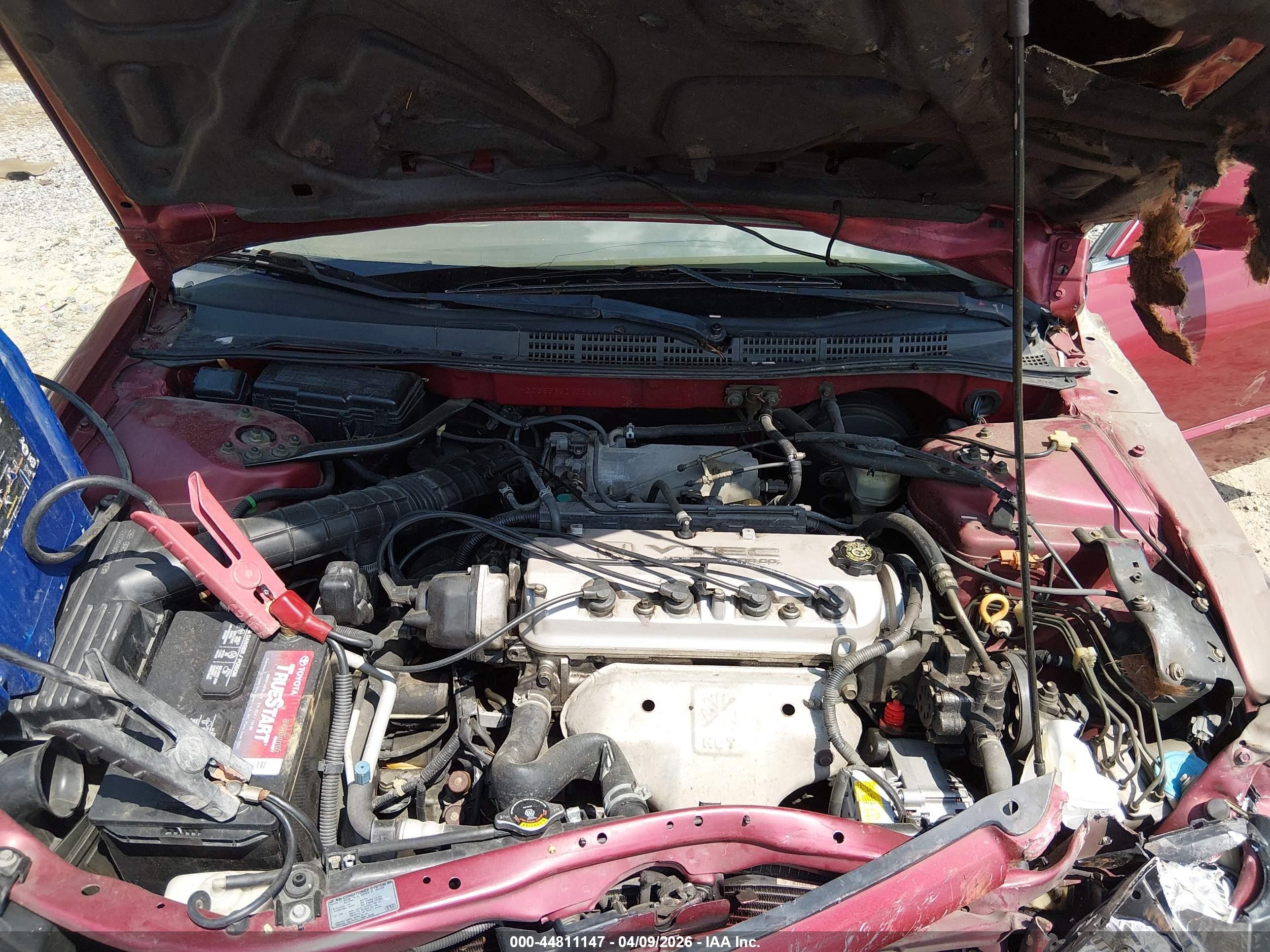 2002 Honda Accord 2.3 Ex Красный vin: 1HGCG56632A083861