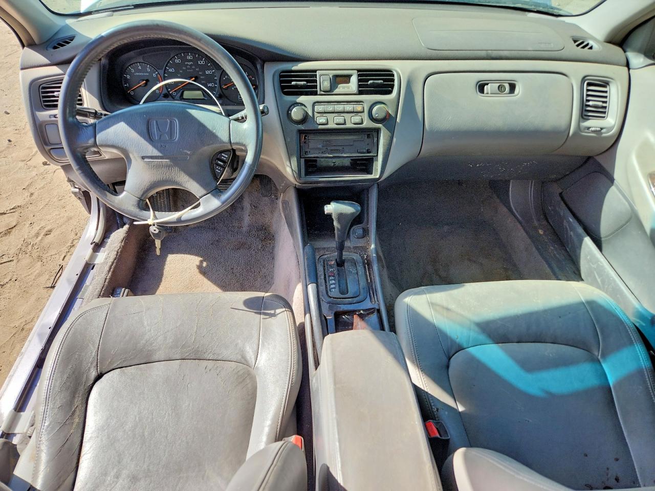 2000 Honda Accord Ex Tan vin: 1HGCG5663YA077390