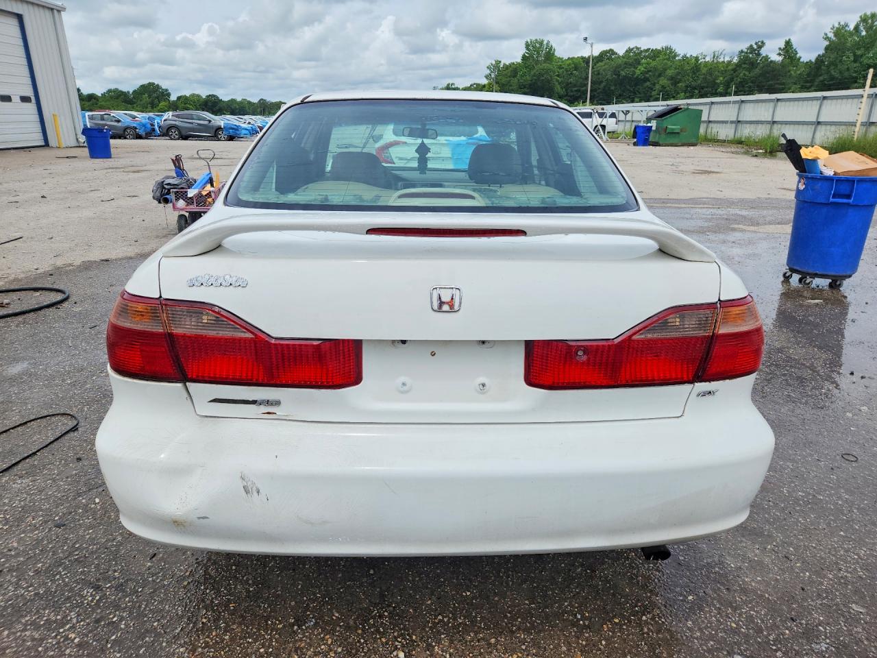 2000 Honda Accord Ex White vin: 1HGCG5664YA052790