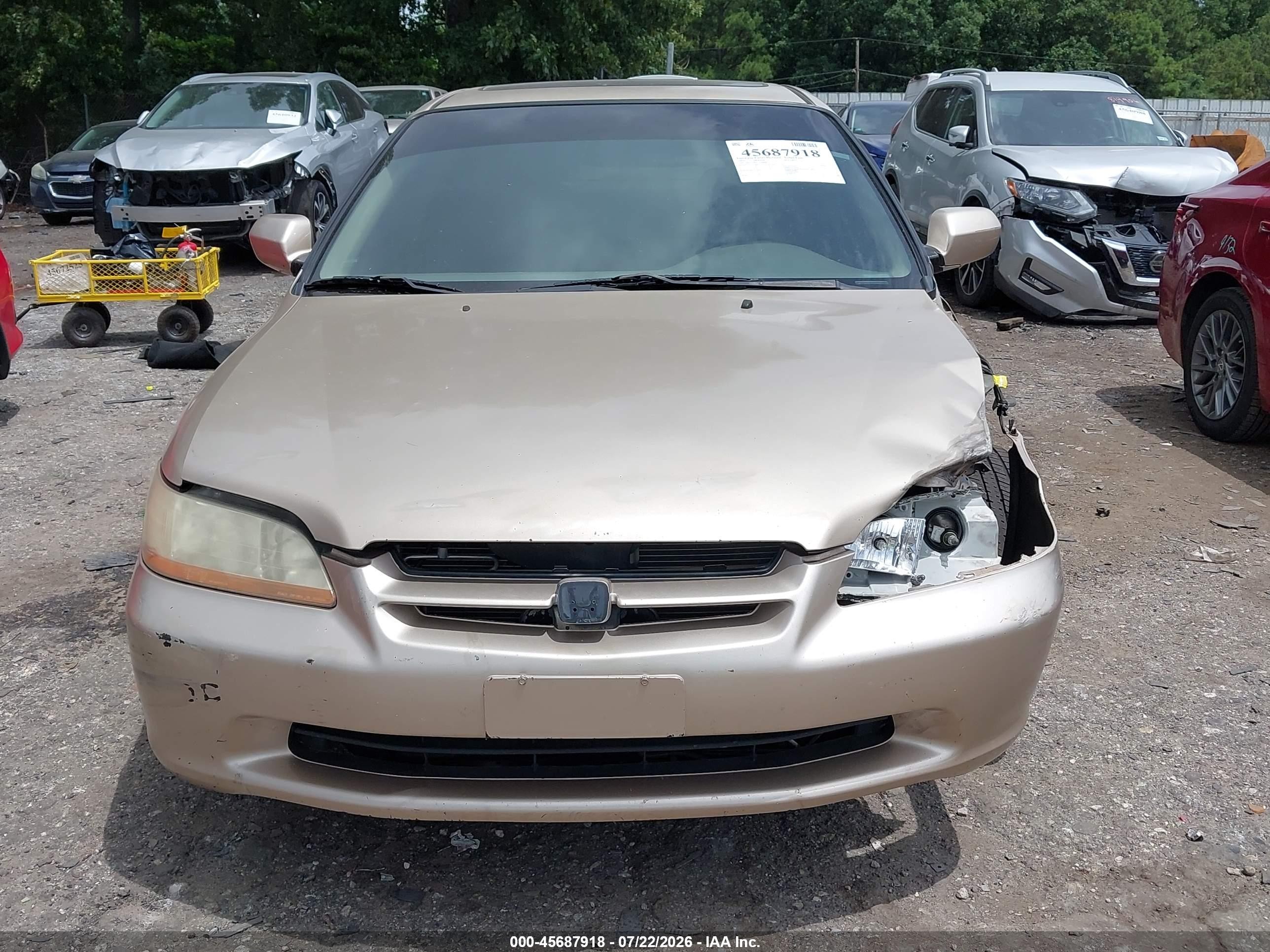 2000 Honda Accord 2.3 Ex Brown vin: 1HGCG5665YA106906