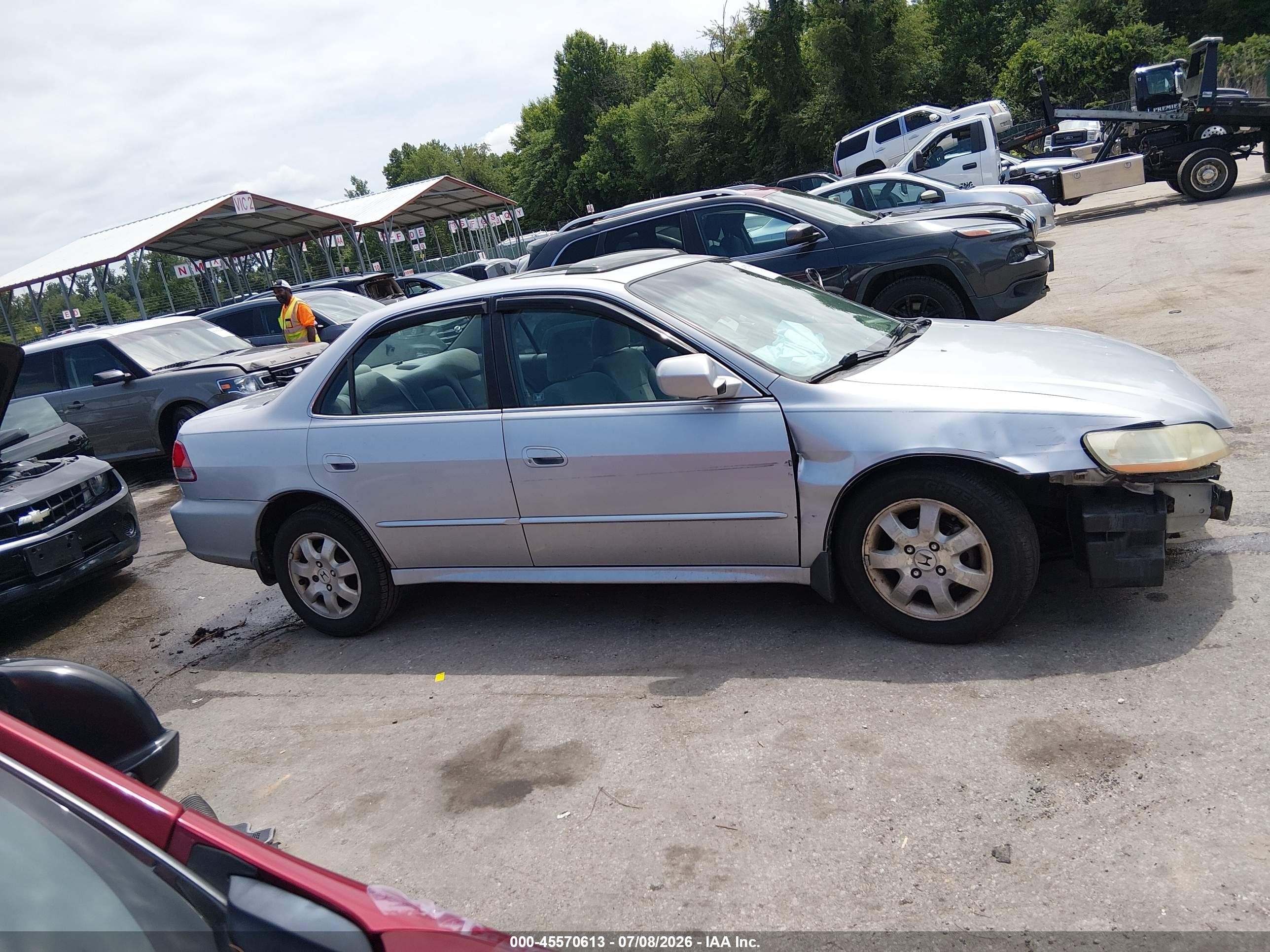 2002 Honda Accord 2.3 Ex Silver vin: 1HGCG56672A150526