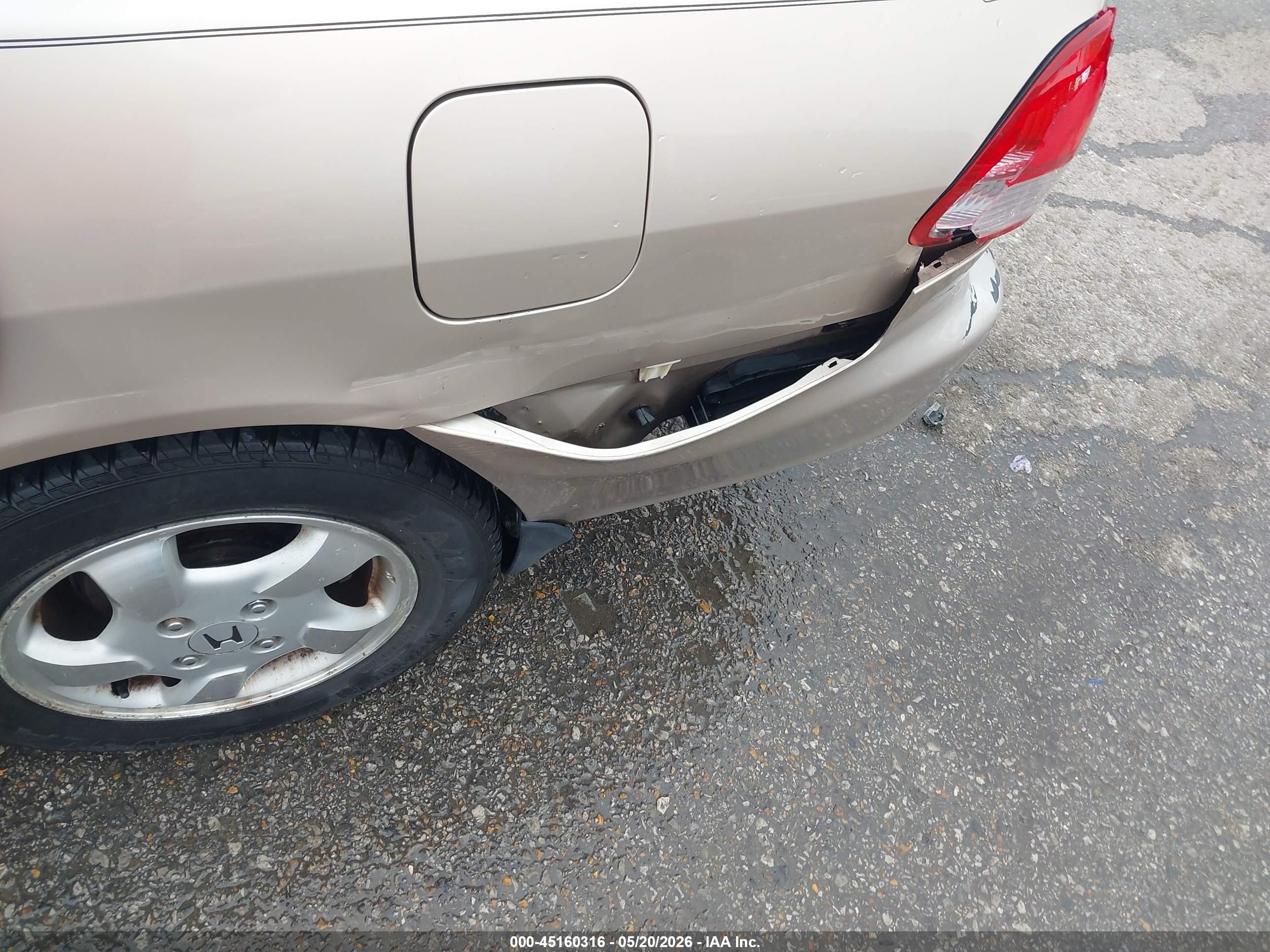 2000 Honda Accord 2.3 Ex Gold vin: 1HGCG5667YA111282
