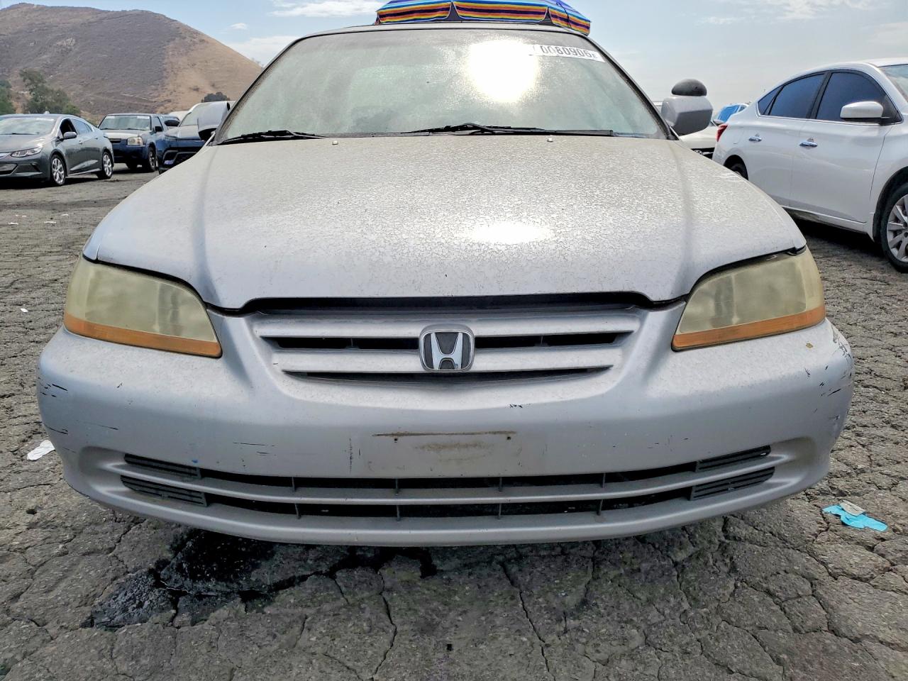 2002 Honda Accord Ex Silver vin: 1HGCG56692A118001