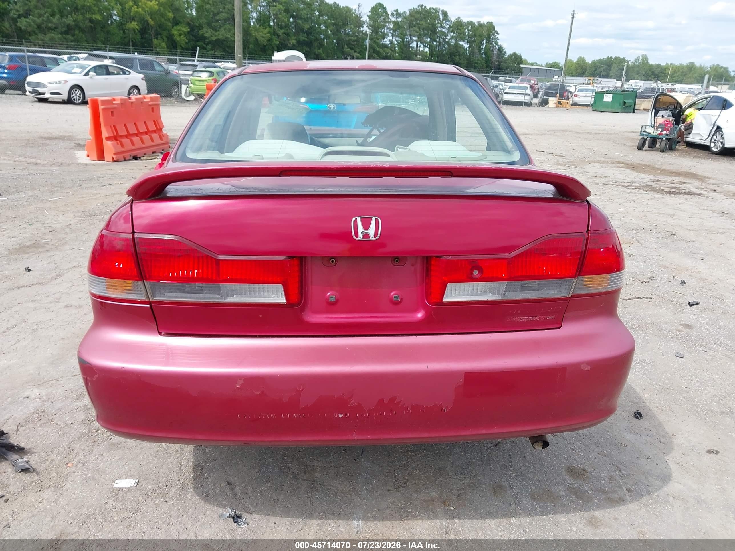 2002 Honda Accord 2.3 Se Красный vin: 1HGCG56702A156497