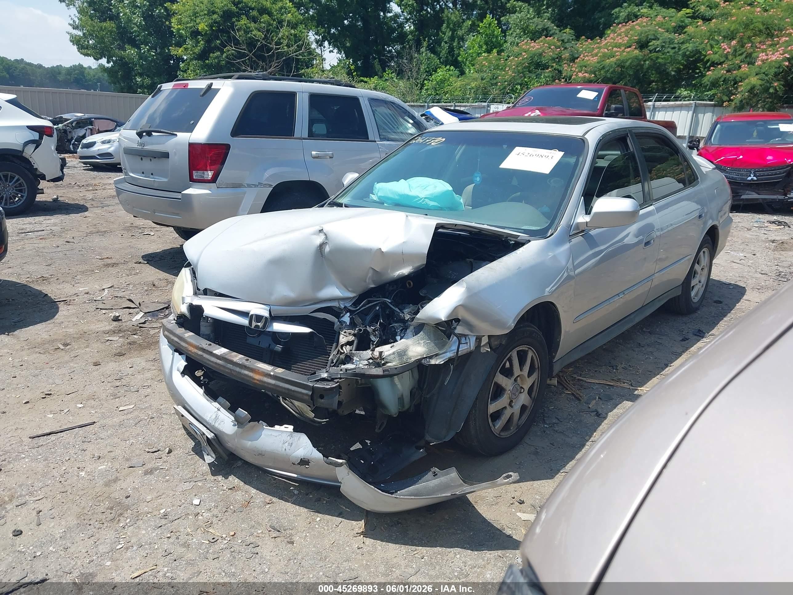 2002 Honda Accord 2.3 Se Silver vin: 1HGCG56712A003241